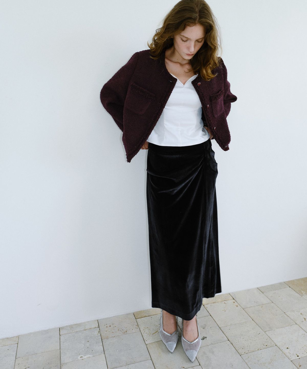 앤테(AENTE) Low-Rise Velvet Draped Slit Skirt _Black