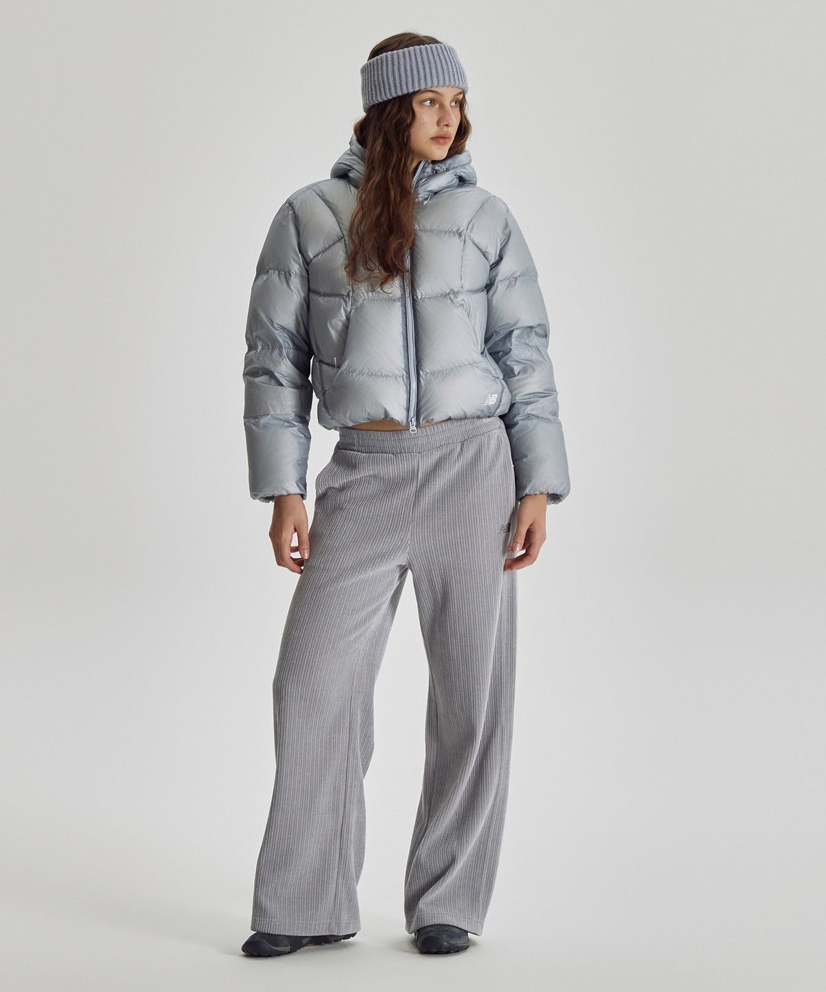 뉴발란스(NEW BALANCE) NBNPG4W012 / WOMEN 플라잉 77 후드형 헤비다운 (L/BLUE)