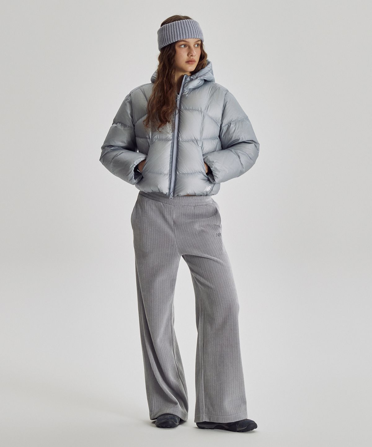 뉴발란스(NEW BALANCE) NBNPG4W012 / WOMEN 플라잉 77 후드형 헤비다운 (L/BLUE)