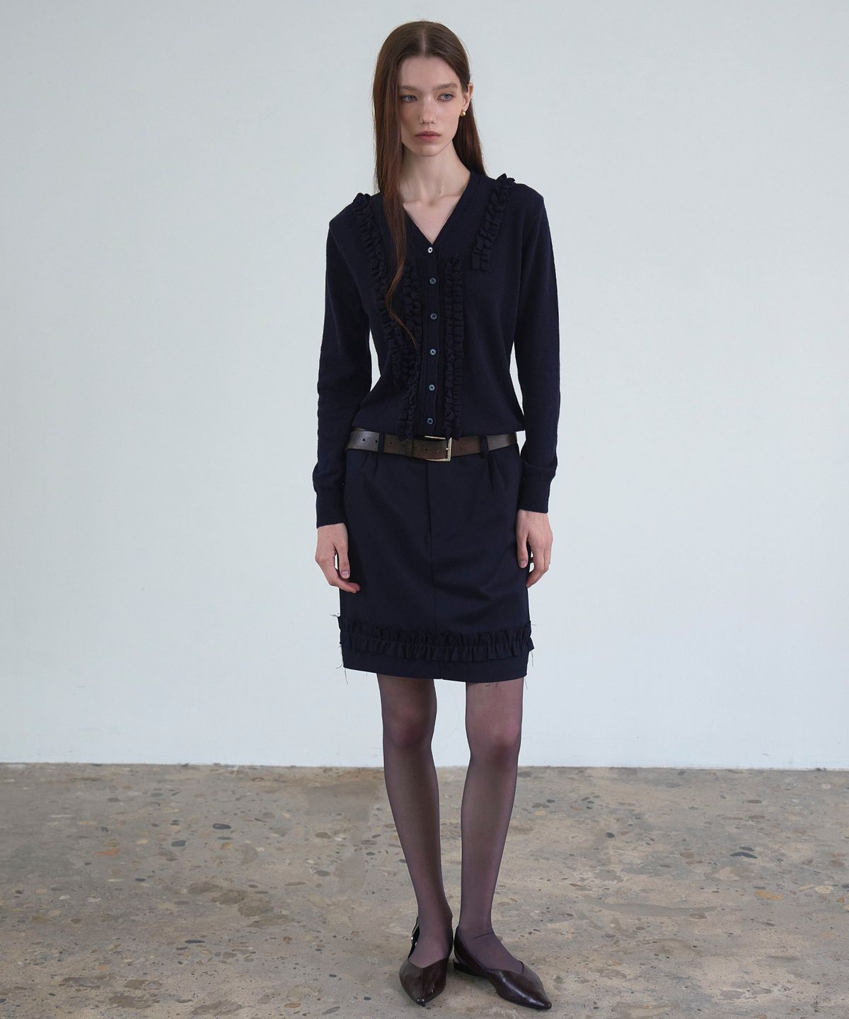 신앤리(SSIN AND LEE) Milan Frill Knit Cardigan Navy