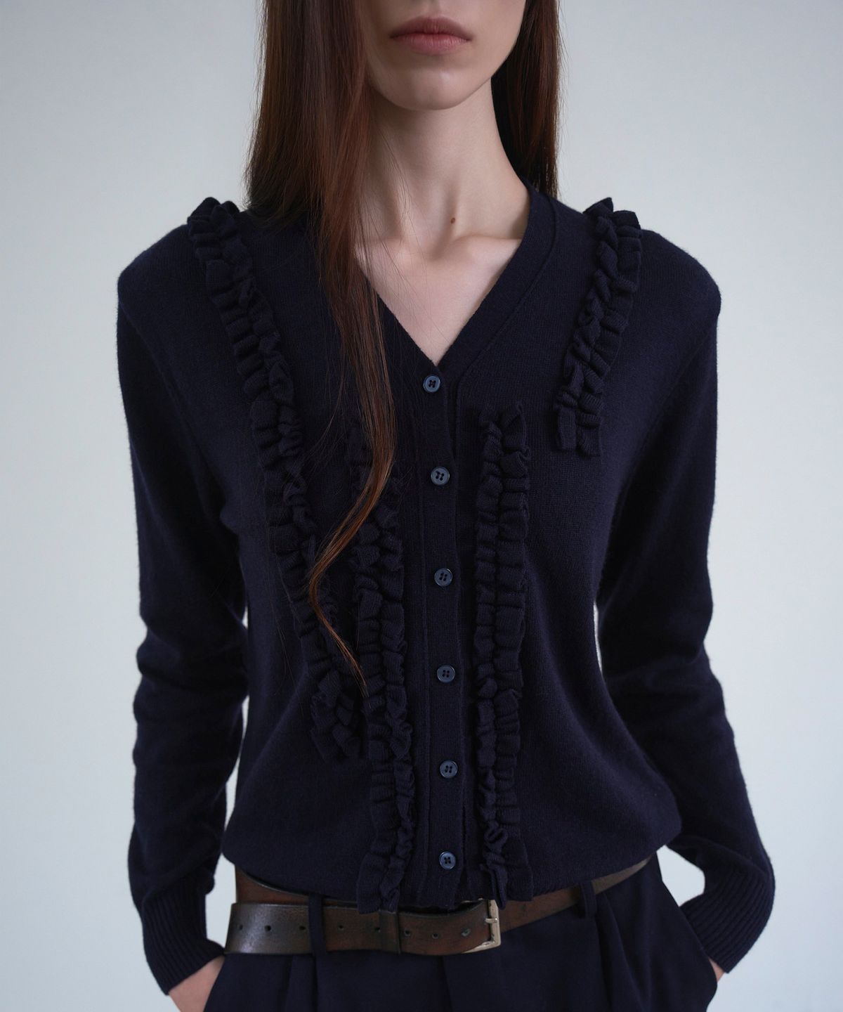 신앤리(SSIN AND LEE) Milan Frill Knit Cardigan Navy
