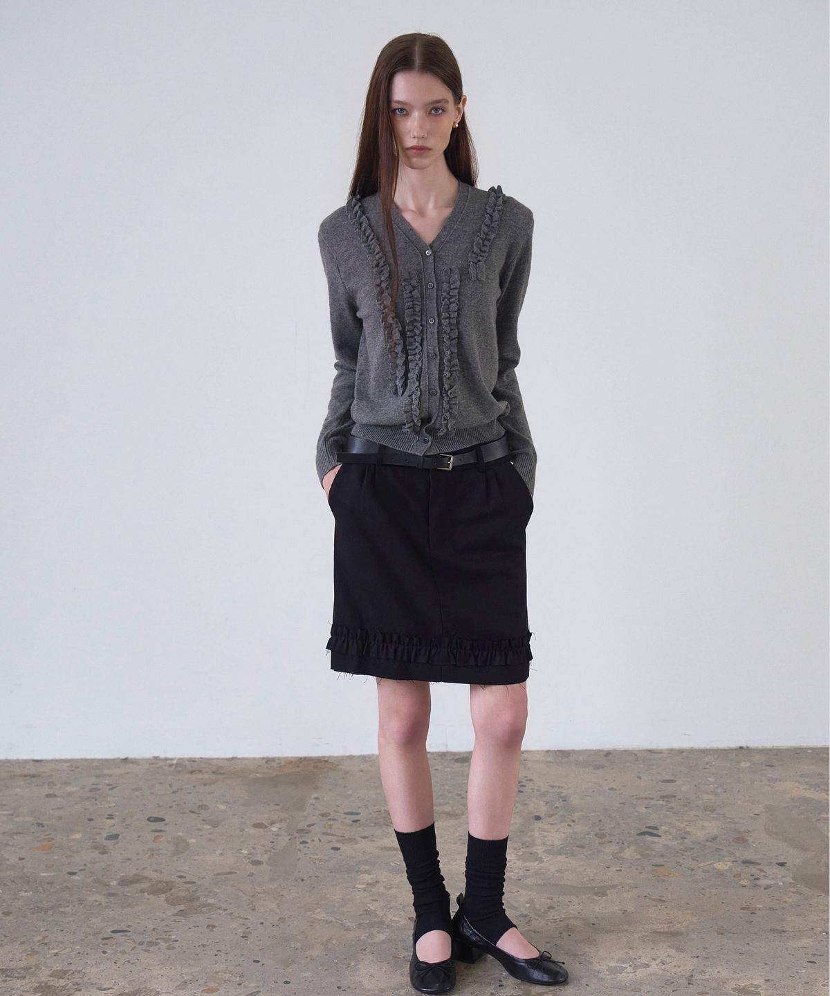 신앤리(SSIN AND LEE) Milan Frill Knit Cardigan Grey