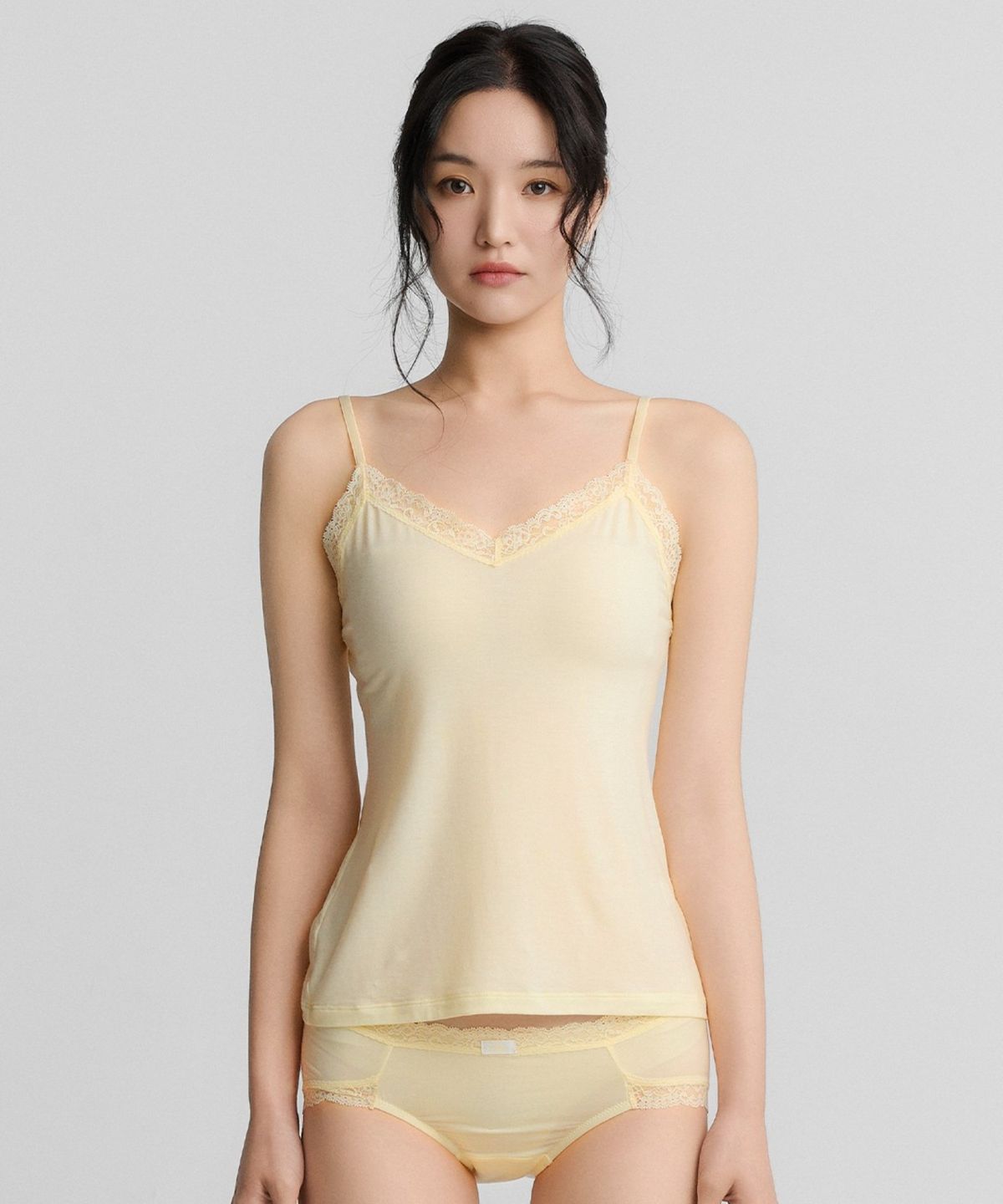 휠라언더웨어(FILA UNDERWEAR) 러버스 캐미솔 Lemon Color
