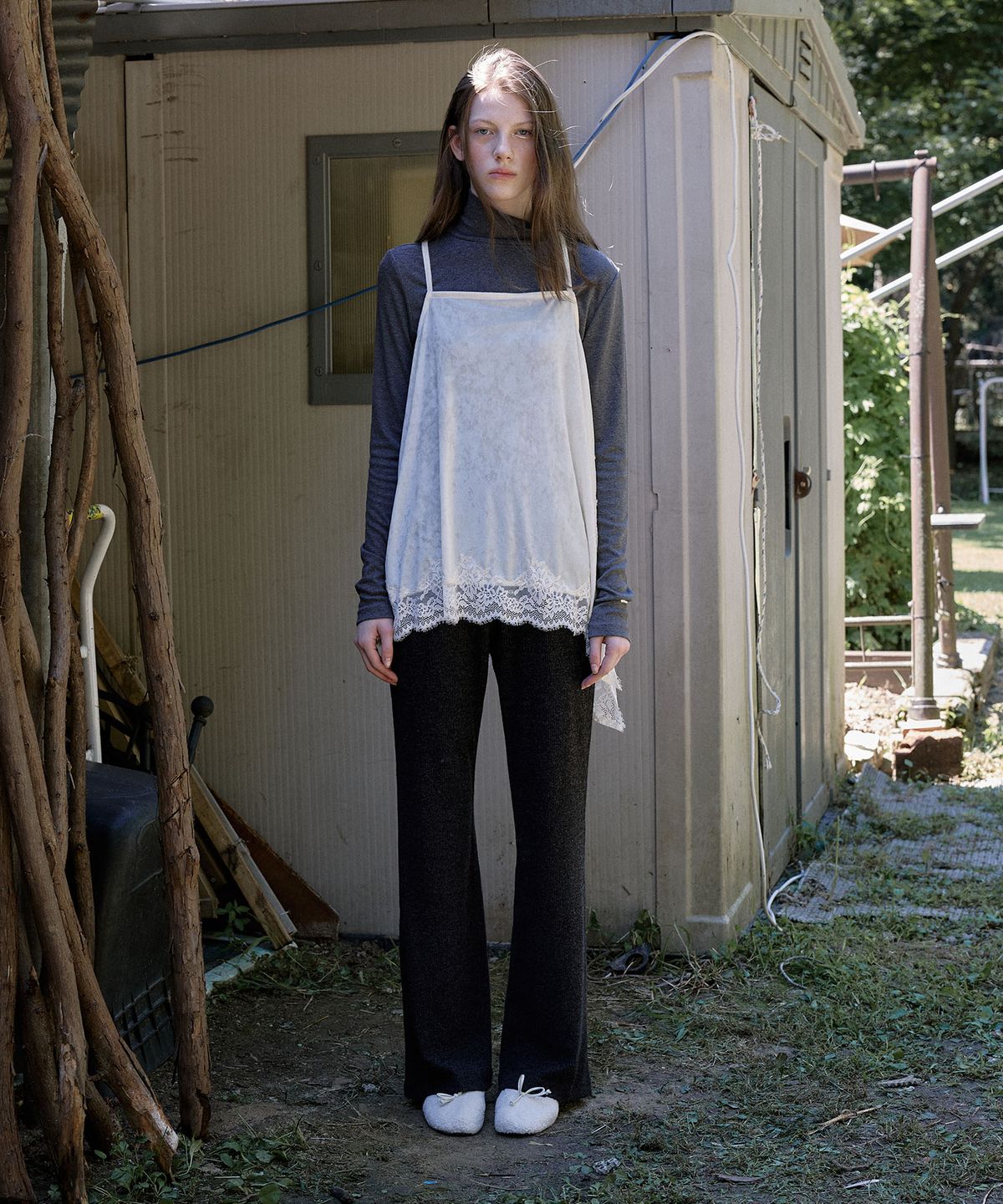 뮈뮈에르(MUEMUER) Easy Banding Rib Bootcut Pants MU2699PT902M
