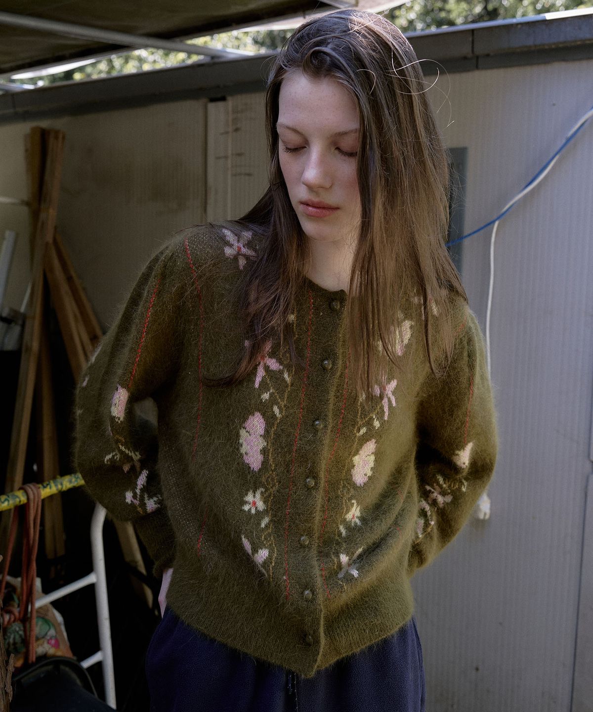 뮈뮈에르(MUEMUER) Angora Flower Cardigan MU2699CD501V_KHAKI