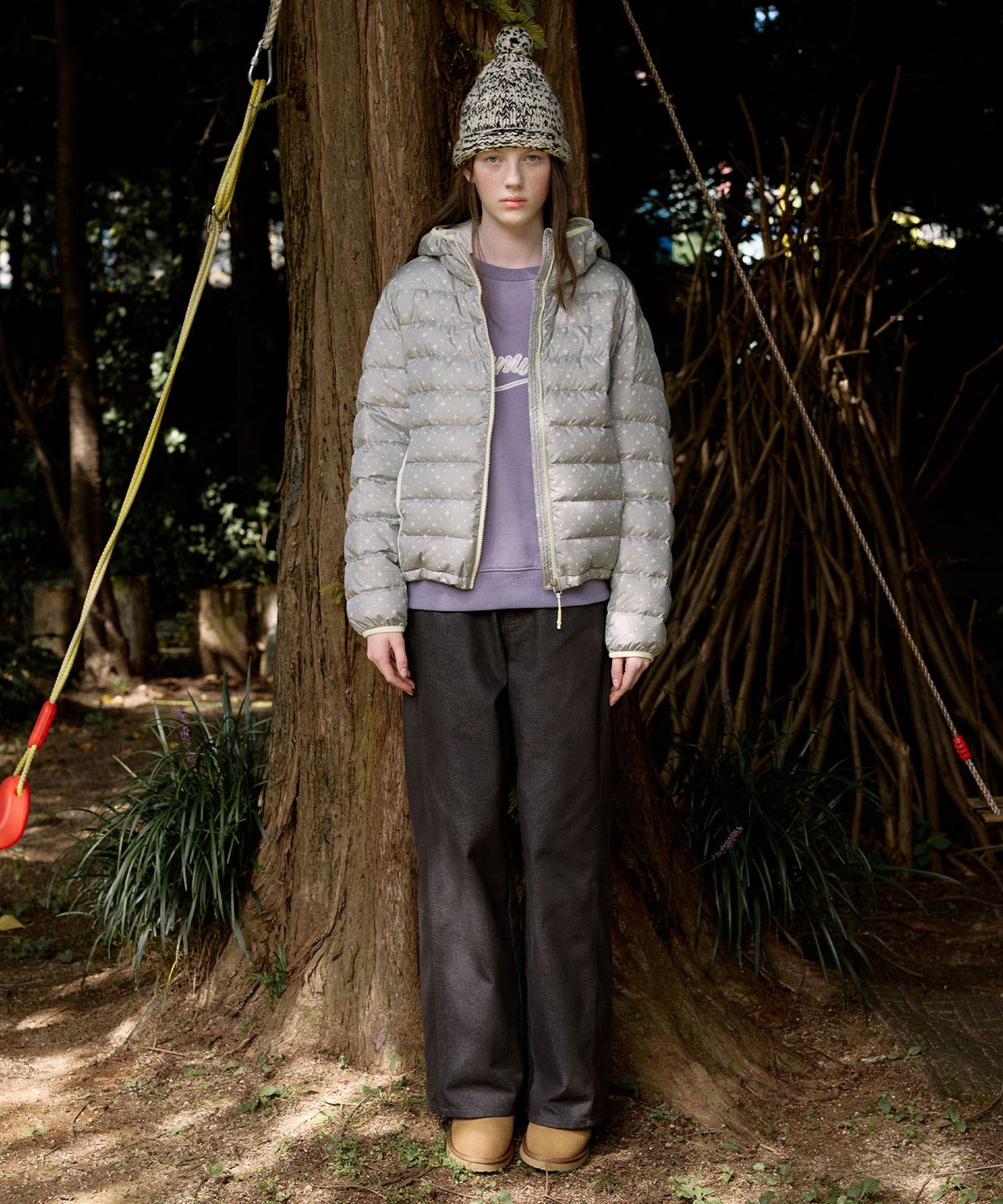 뮈뮈에르(MUEMUER) Knitting Printed Light Weight Hoodie Down MU2699DW901M_GREY