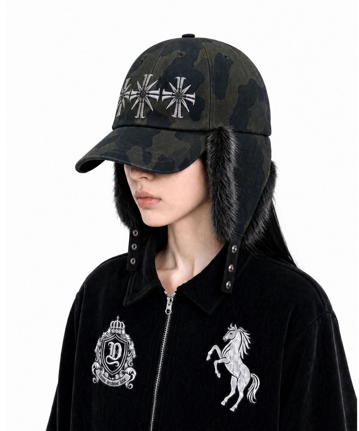 아이돈워너셀(IDWS) Trinity View Fur Maxi Cap Multi
