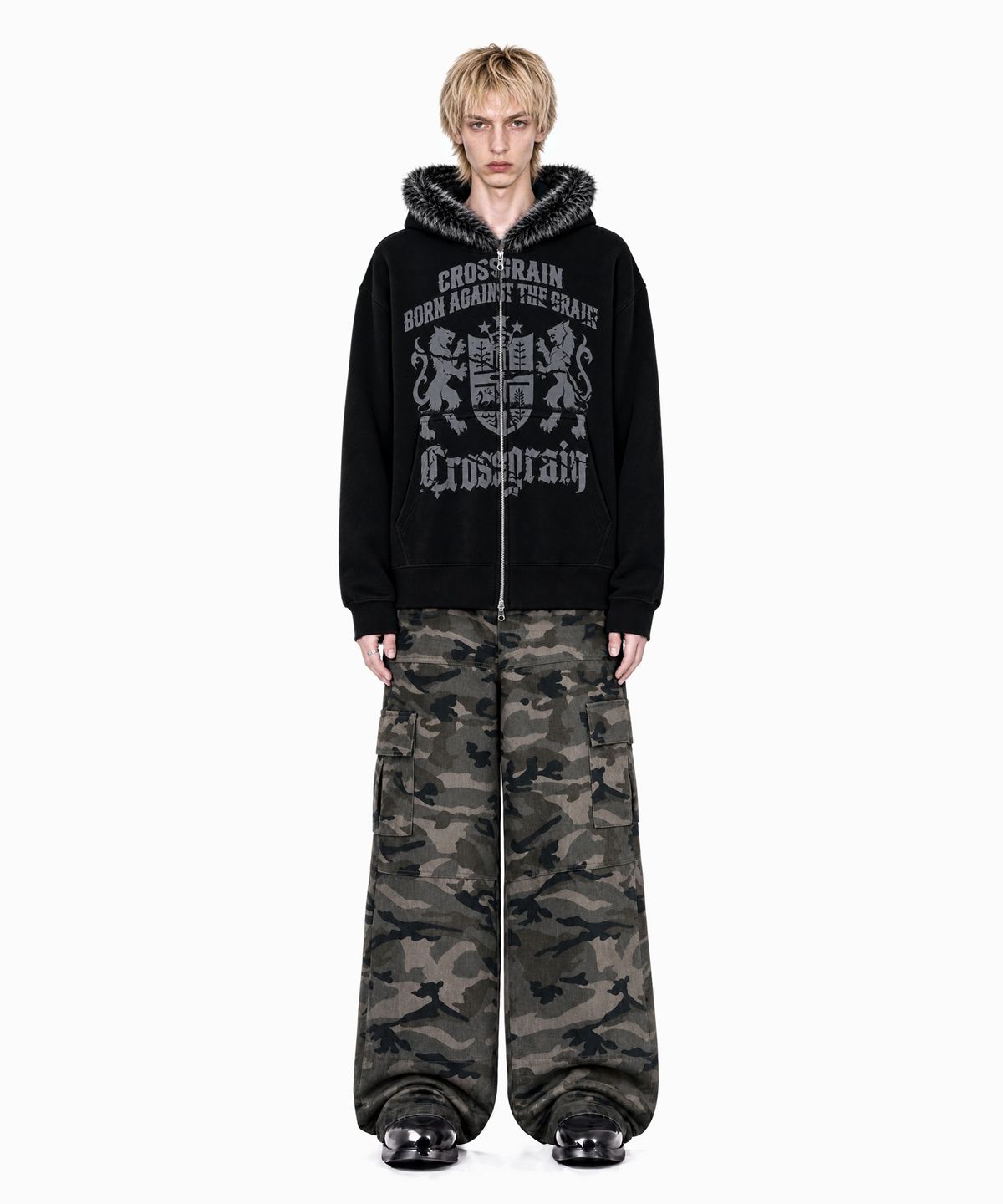 아이돈워너셀(IDWS) Heritage Crop Fur Hoodie Zip Up Black