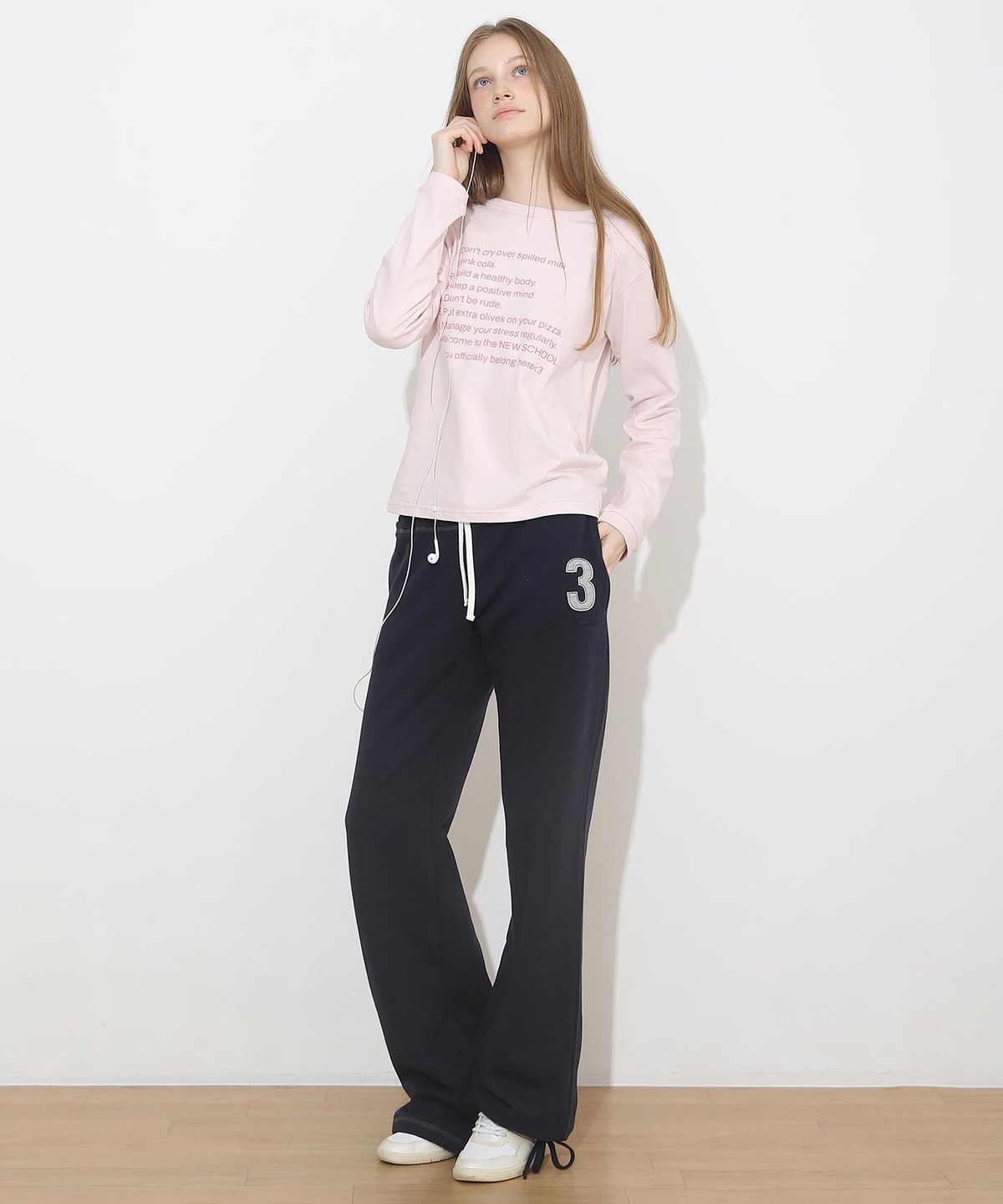 배드블루(BADBLUE) Grade Level Color Pants Navy