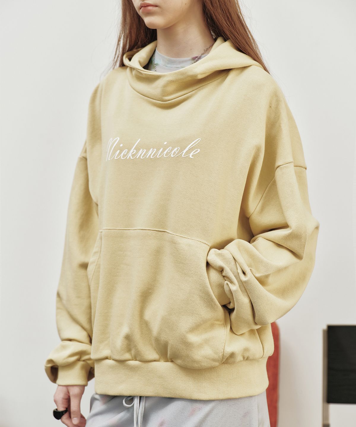 닉앤니콜(NICK&NICOLE) COWL NECK HOODIE_BUTTER YELLOW