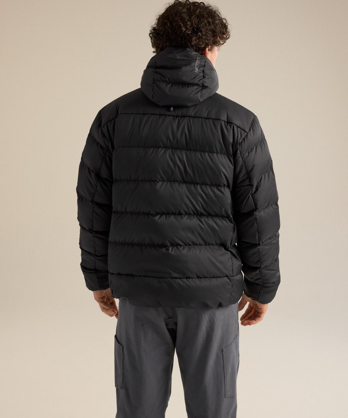아크테릭스(ARCTERYX) 토륨 후디 남성 - BLACK / AJQFM10657