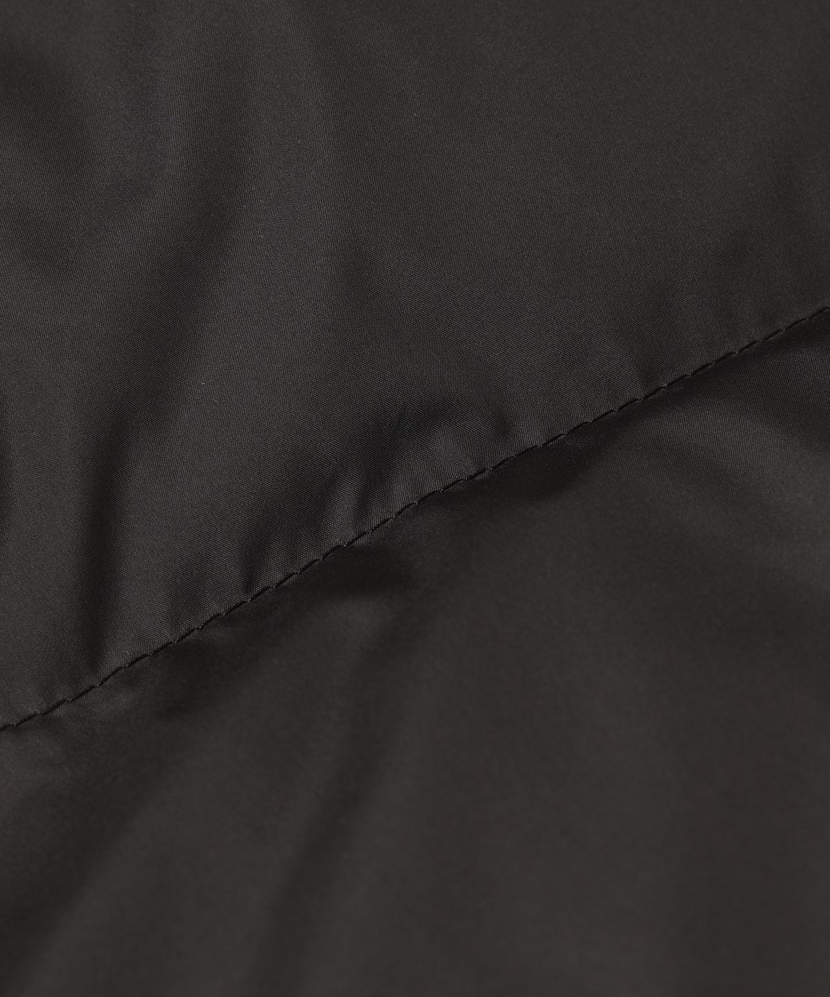 라코스테(LACOSTE) 여성 골프 겨울 하이브리드 점퍼 BF374E-56N 031