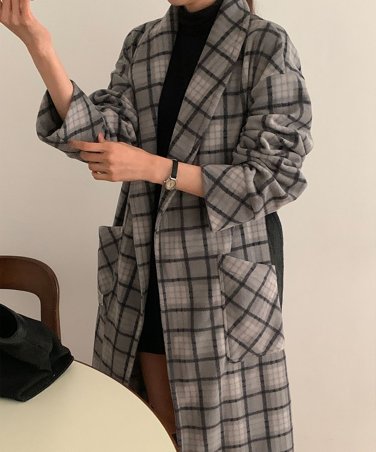 로브로브(LOVLOV) 체크 로브 코트