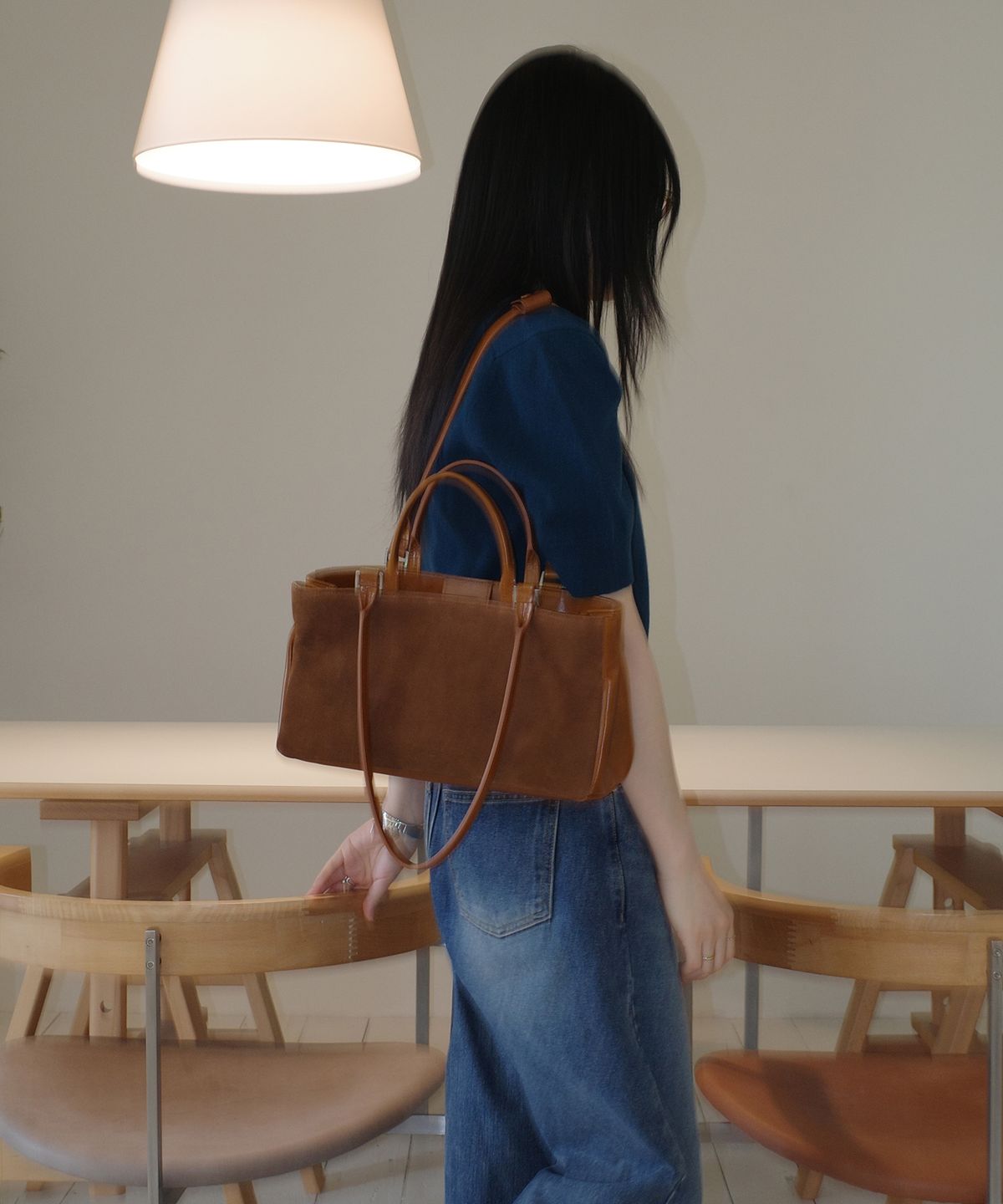 이스트허니(EASTHONEY) Canto Brick Bag Suede Camel Brown 칸토 브릭 백 스웨이드 카멜 브라운 컬러