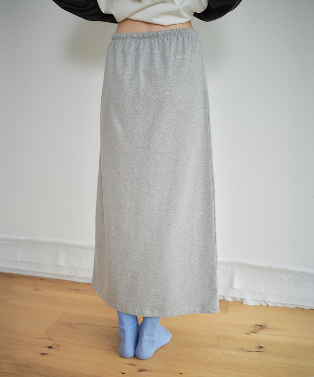 무드무스(MOODMOOSE) MISSION SKIRT GRAY [MMFA1SK40GY]