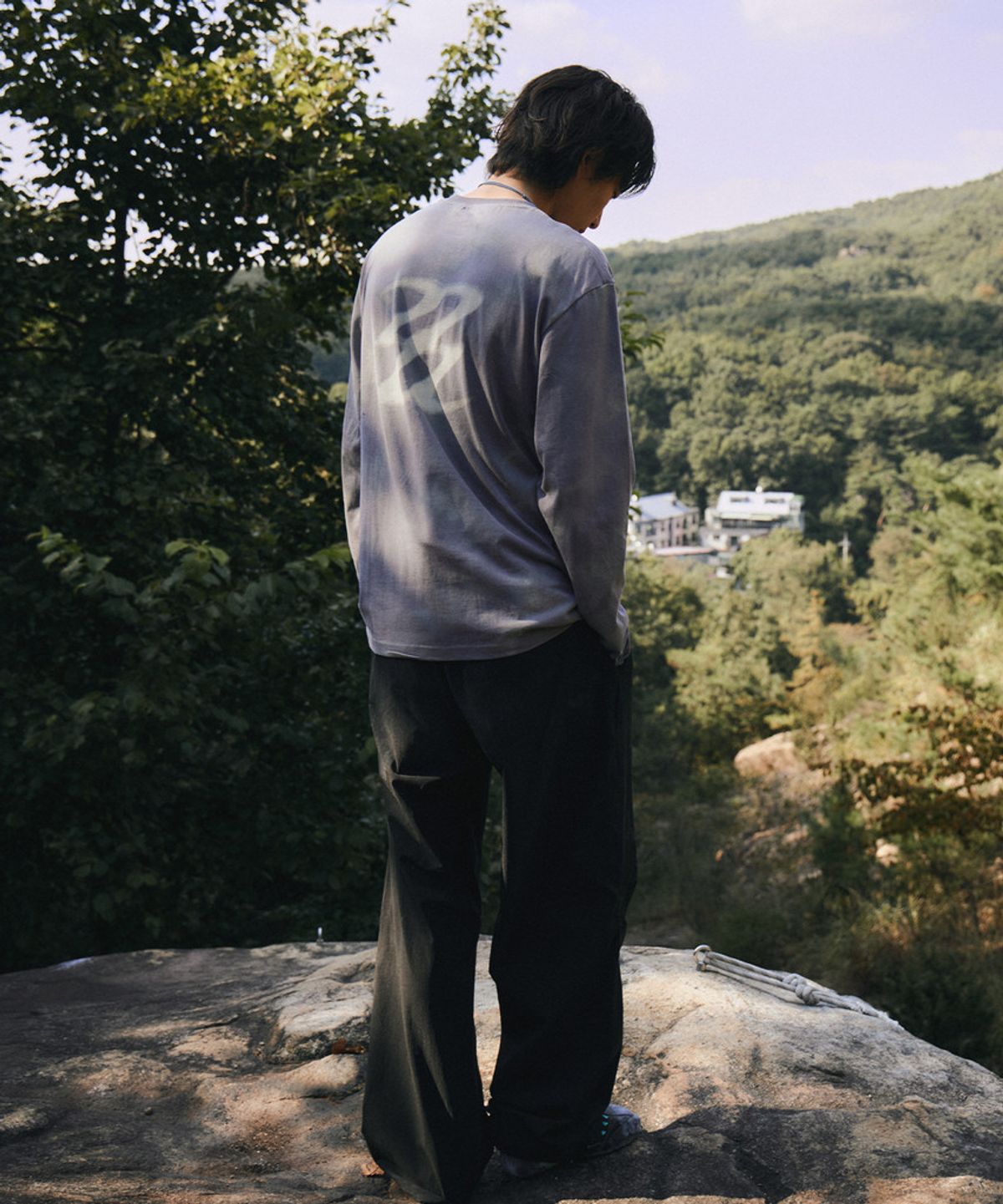 세컨드웨이브(SECONDWAVE) 웨이크 롱슬리브 티 [스톤그레이]