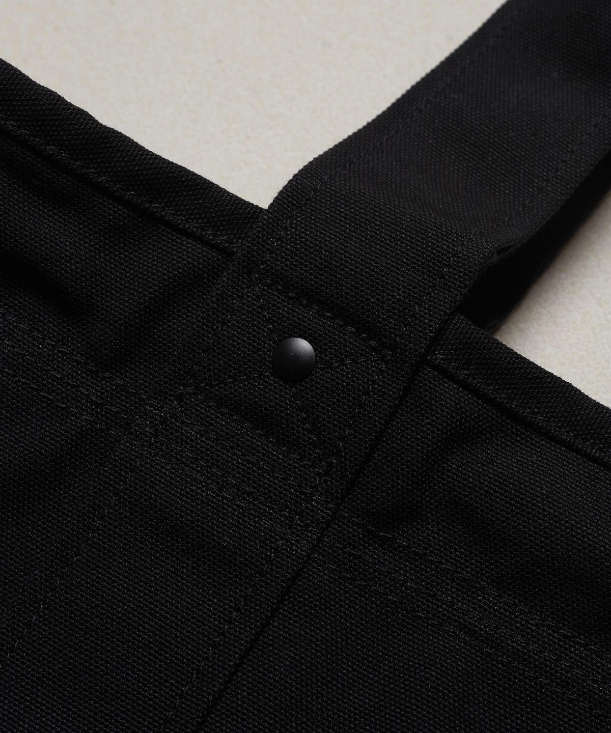 에스파이(ESFAI) UTILITY STRING TOTE BAG (BLACK)