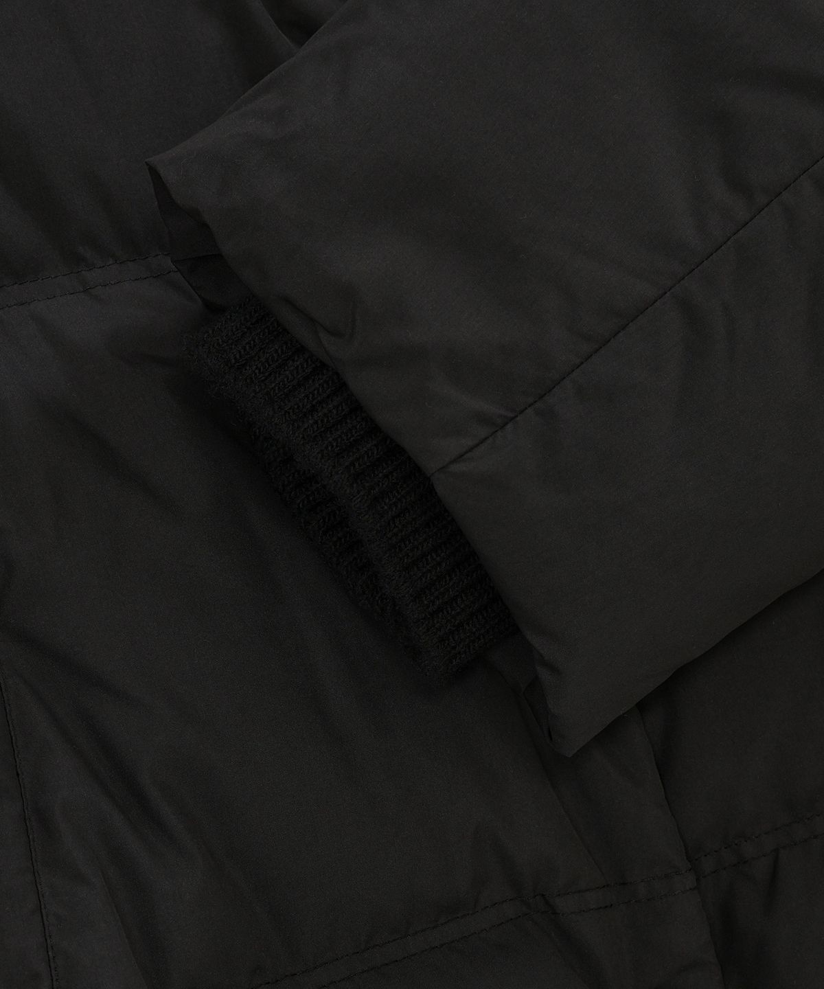 라코스테(LACOSTE) 여성 웜스 스웨터 후드 구스 다운 BF663E-56N 031