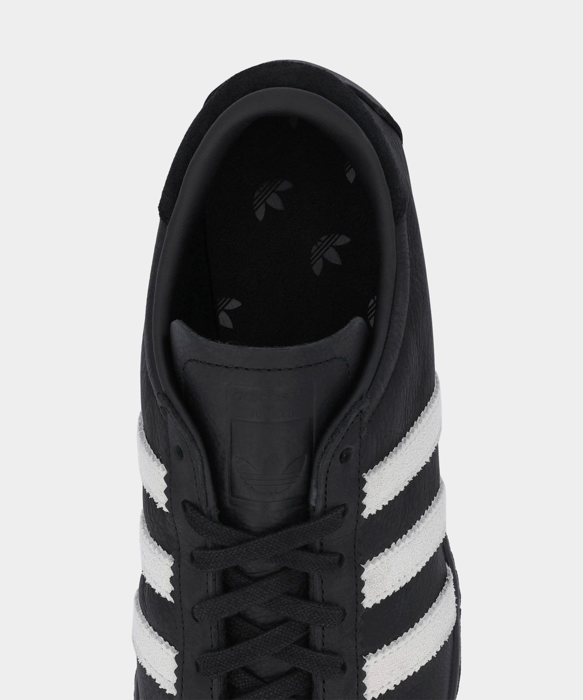 아디다스(ADIDAS) 토바코 - 블랙:크림화이트 / HQ5443