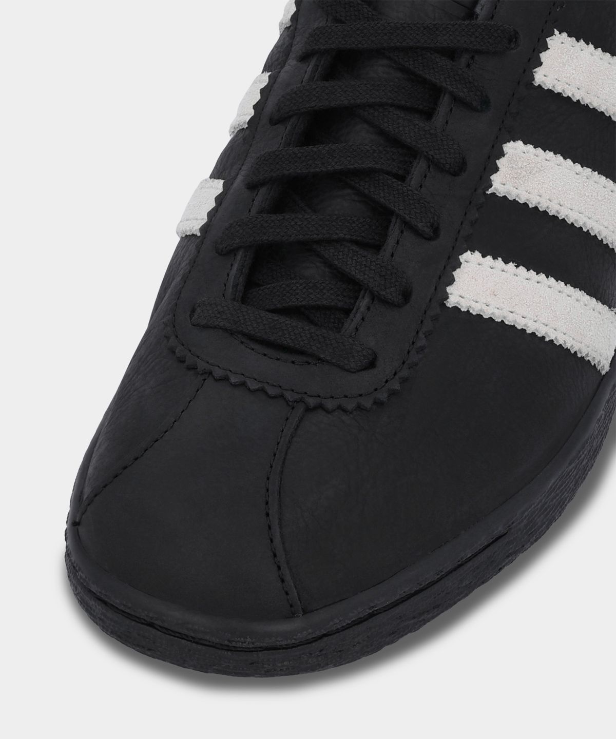 아디다스(ADIDAS) 토바코 - 블랙:크림화이트 / HQ5443