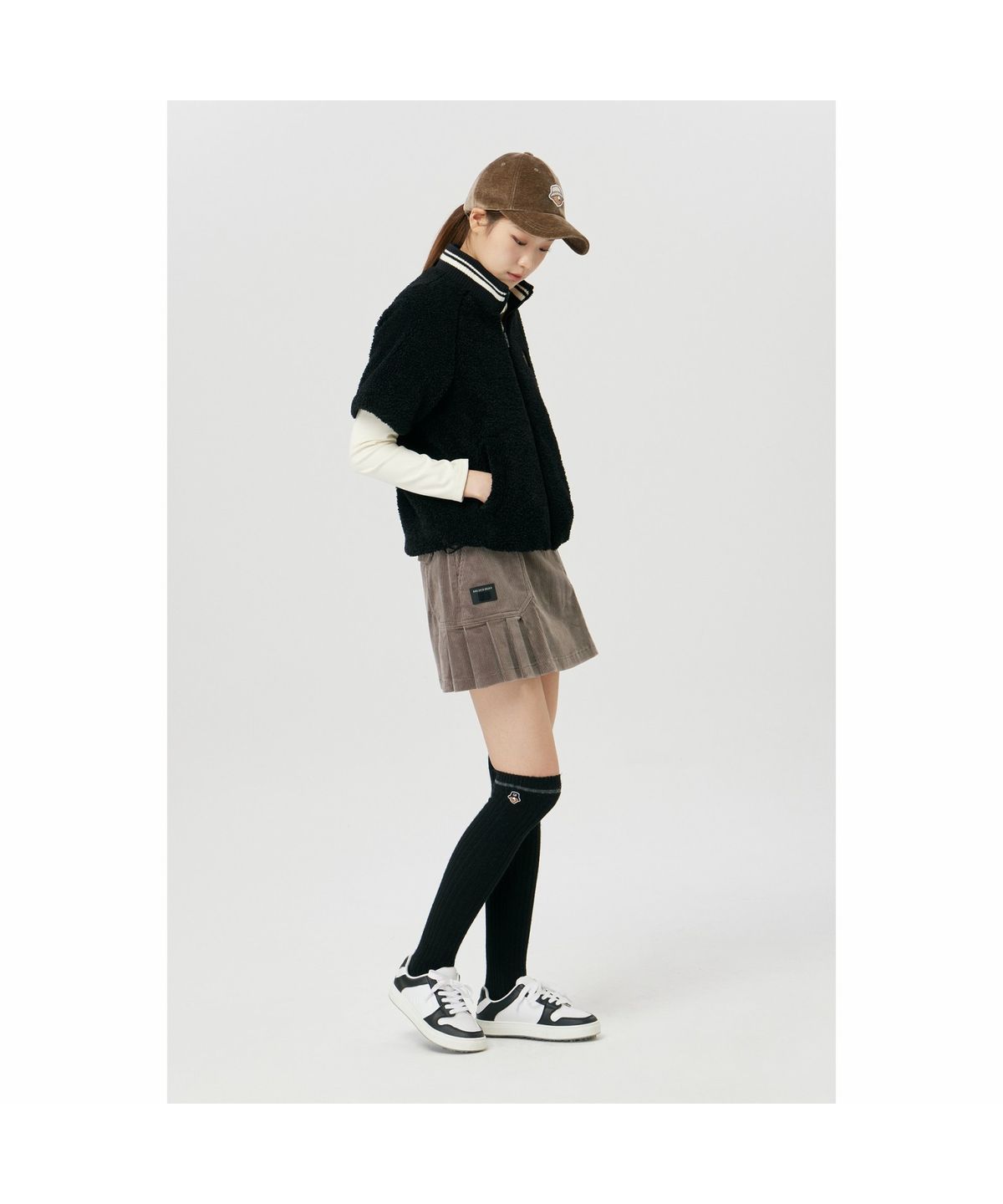 골든베어(GOLDEN BEAR) (여성) Corduroy Pleats Culotte G5KCW26202BRX