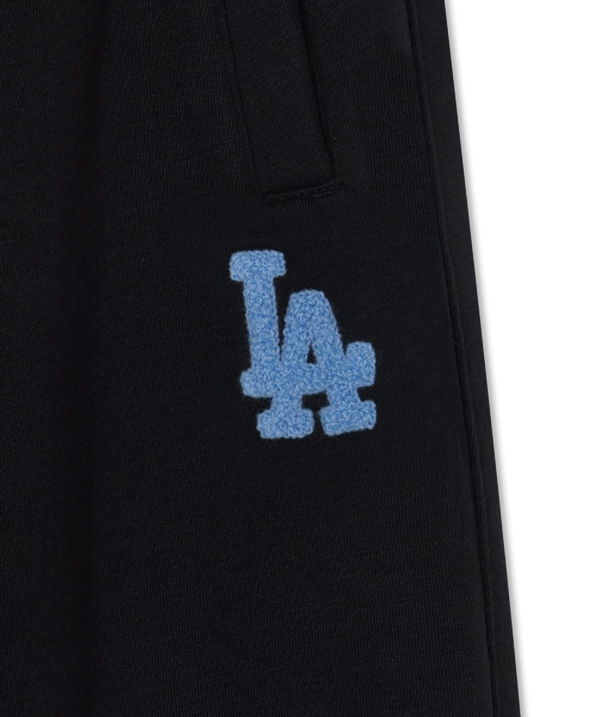 엠엘비 키즈(MLB KIDS) 스포티브 부클 스몰로고 루즈 조거 팬츠 LA (Black)