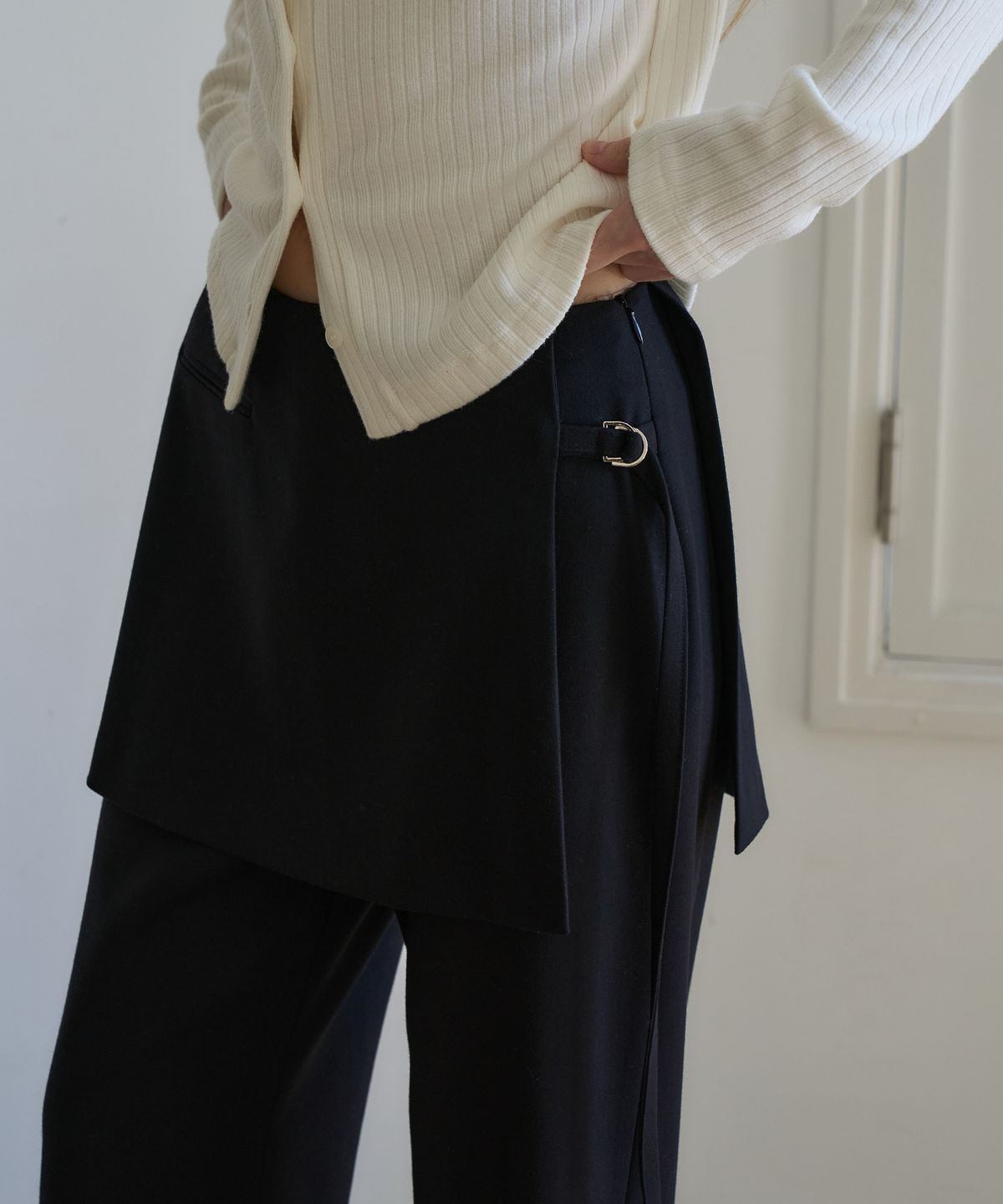 드헤베(DEHEVE) Wool Wrap Layered Pants [Black]