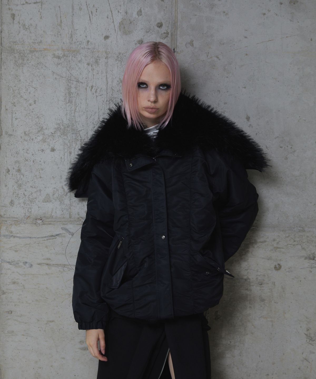 분트(VOONT) Shadow Fur Hood Jacket (BLACK)