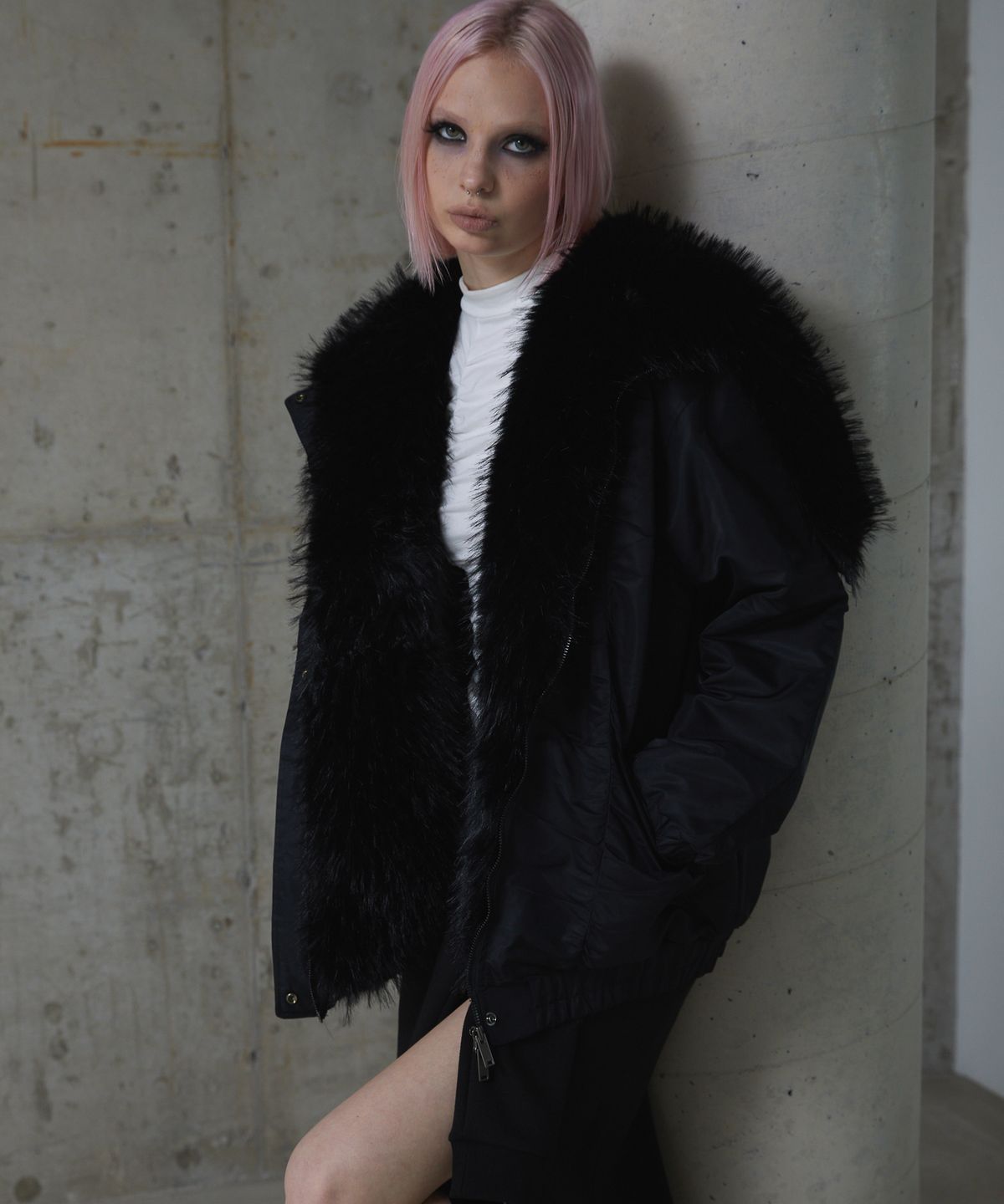 분트(VOONT) Shadow Fur Hood Jacket (BLACK)