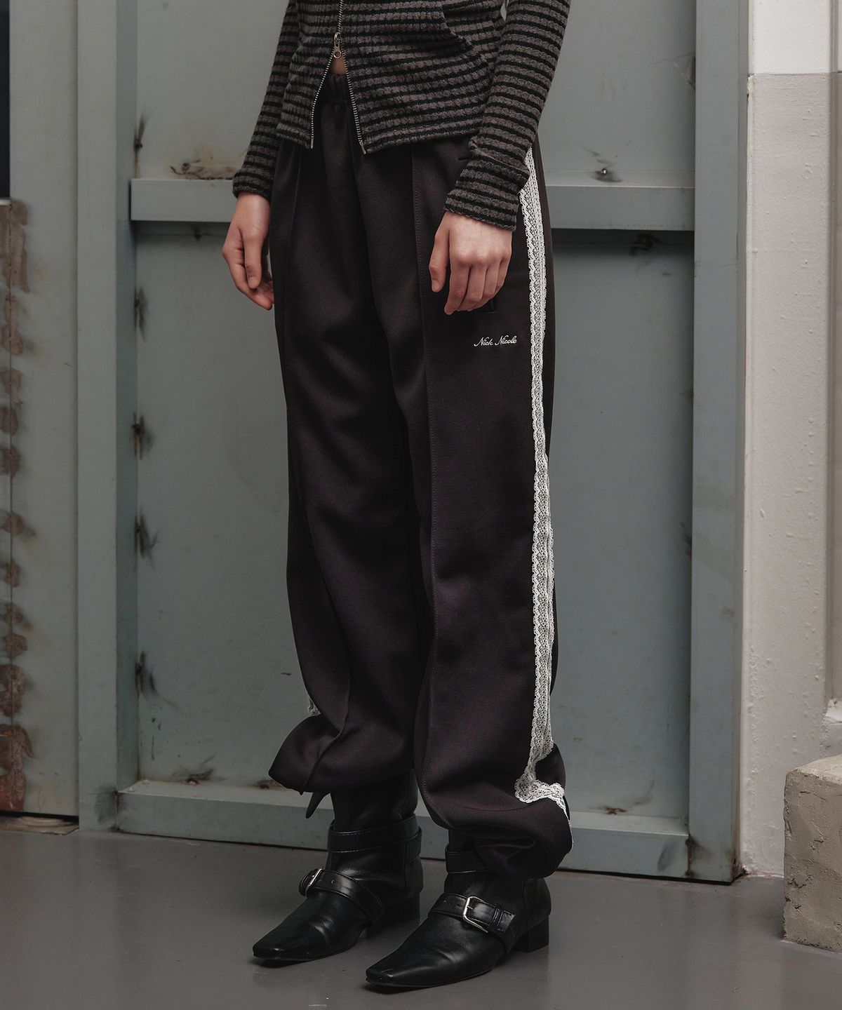 닉앤니콜(NICK&NICOLE) LACE LINE WIDE PANTS_BLACK
