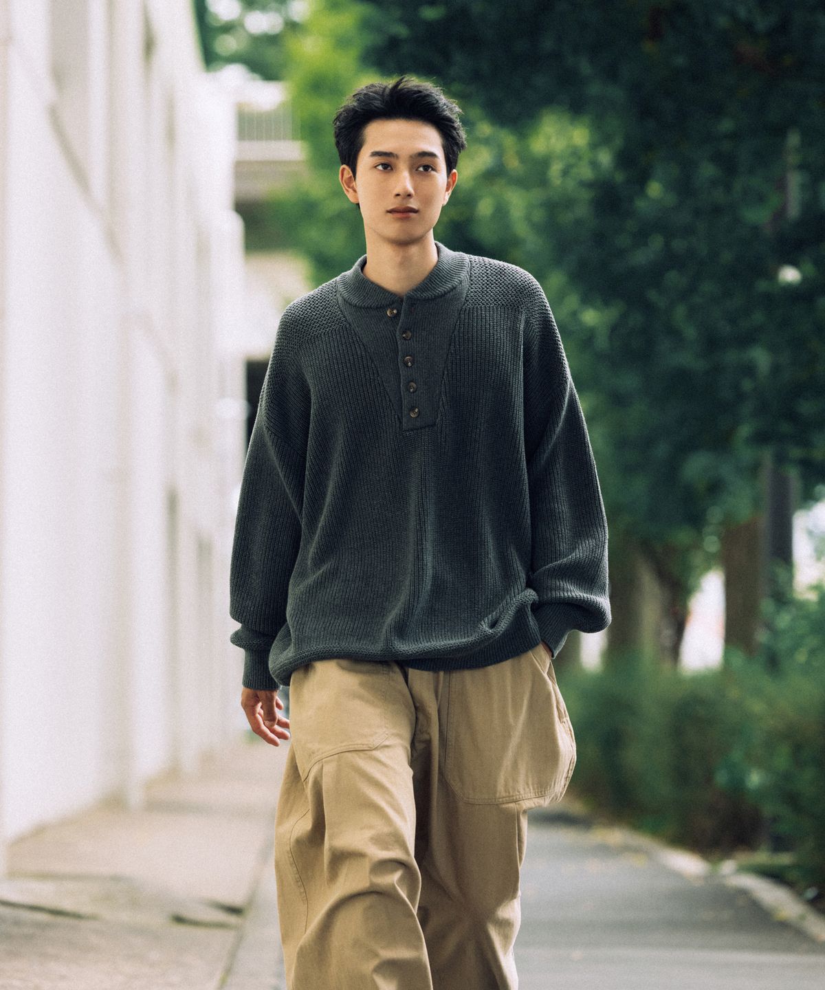 앵글런(ANGLAN) Military Button Knit Pullover - Charcoal