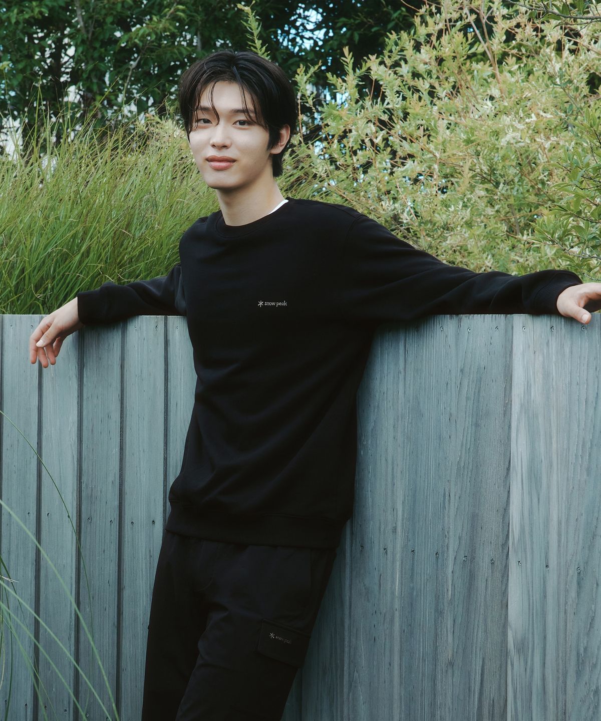 스노우피크 어패럴(SNOWPEAK APPAREL) 약기모 우븐 패치 맨투맨 (S26WMFHT68) Black