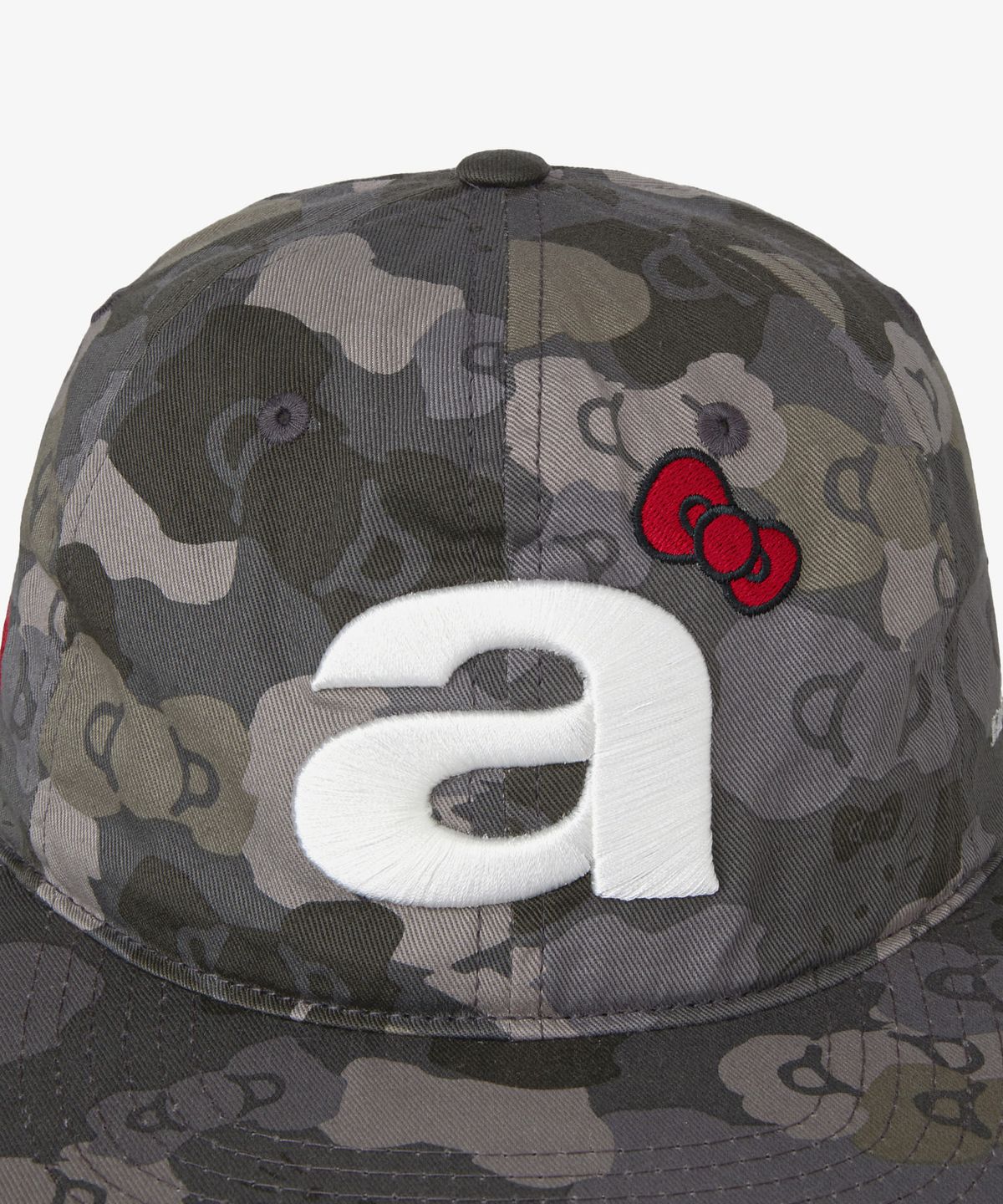 에이이에이이(AEAE) HELLO KITTY ON MY WAY TO DANIEL STAR CAP [GREY]
