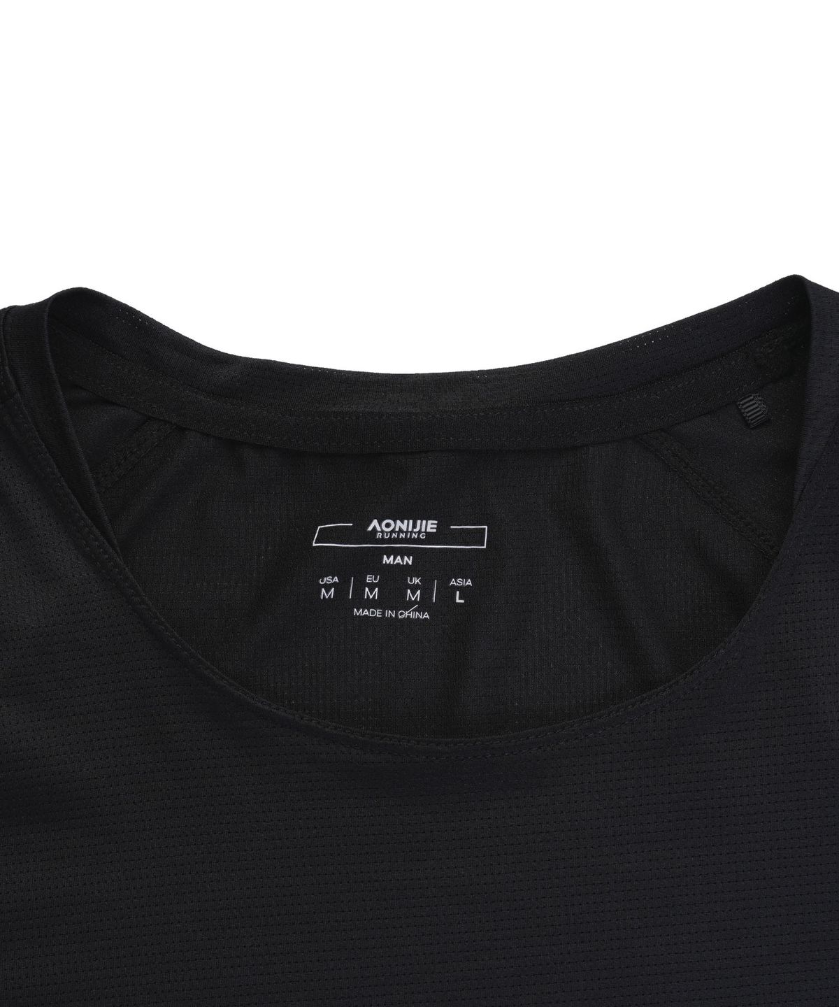 오니지(AONIJIE) 퀵드라이 러닝 반팔 티셔츠 MT69 (Black)