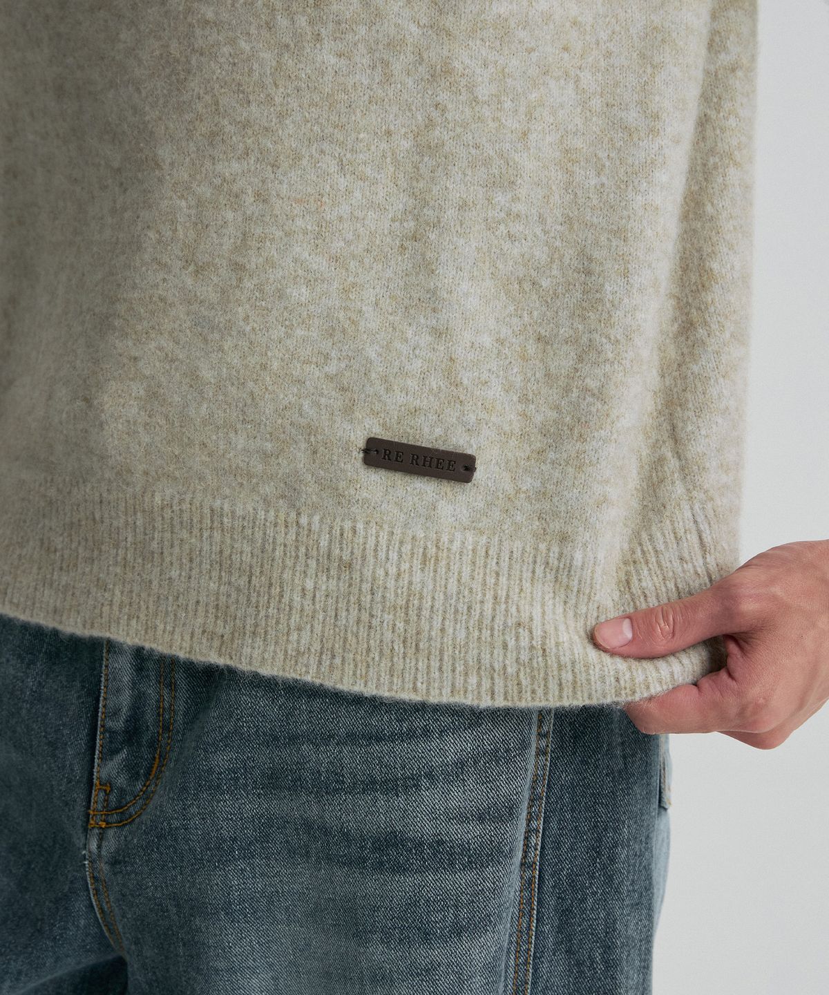 리이 맨(RERHEE MEN) BRUSHED CREW-NECK KNIT SWEATER MELANGE SAGE