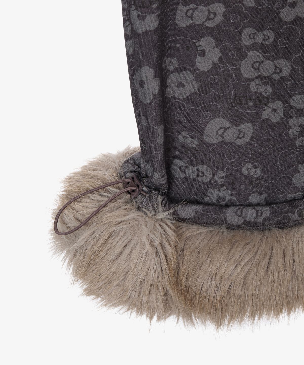 에이이에이이(AEAE) HELLO KITTY FUR SWEATPANTS [BROWN]