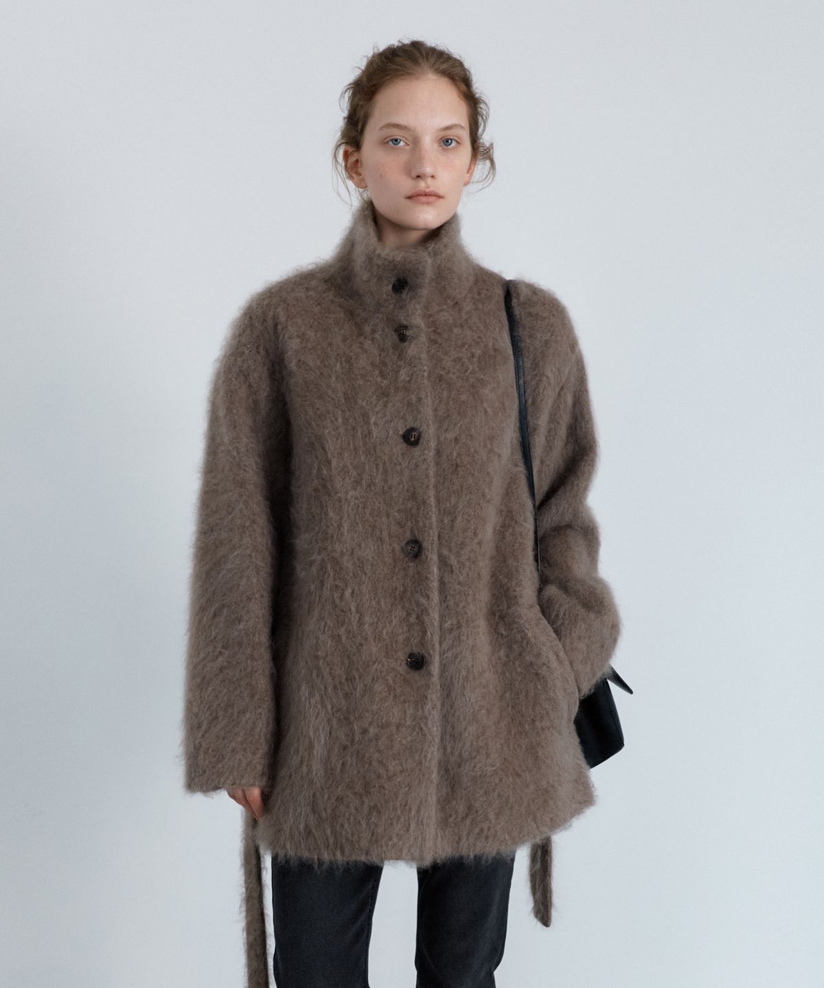 유라고(URAGO) Cashmere high neck belted half coat