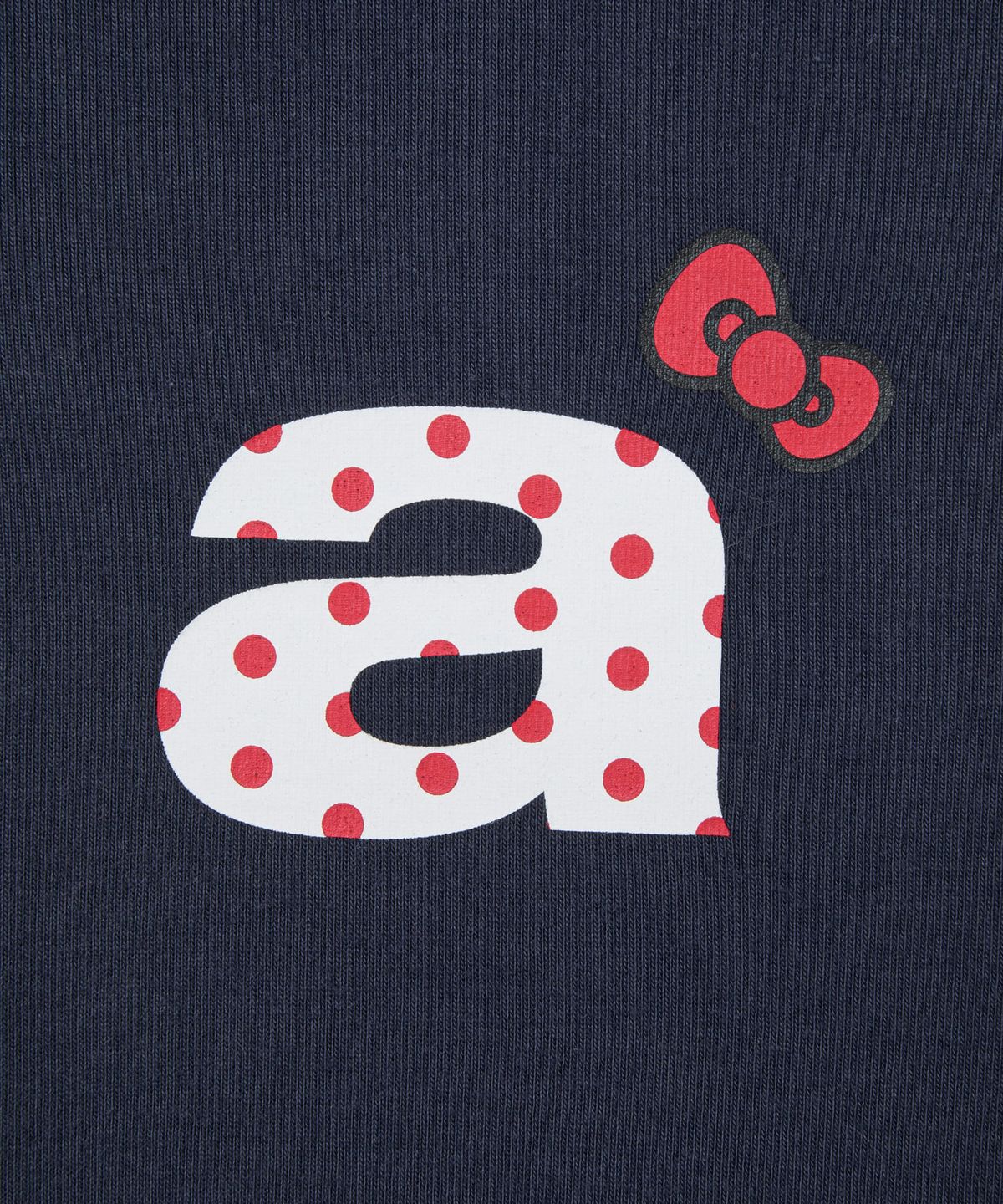 에이이에이이(AEAE) HELLO KITTY DOT SMALL LETTER TEE [NAVY]