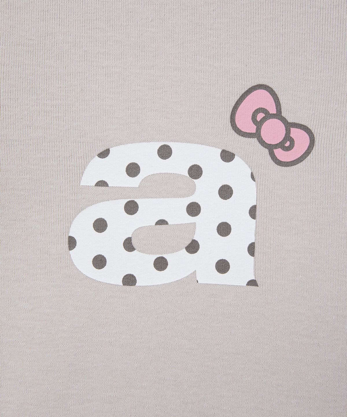에이이에이이(AEAE) HELLO KITTY DOT SMALL LETTER TEE [ASH]