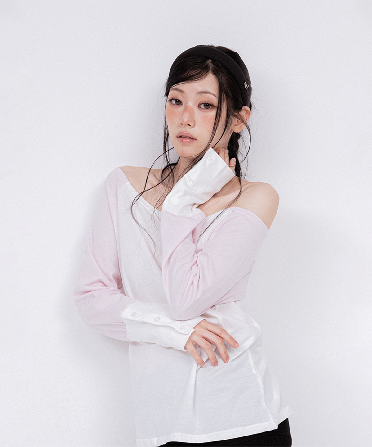 벨리아르(BELLIALEU) CUFF POINT RAGLAN TOP BABY PINK