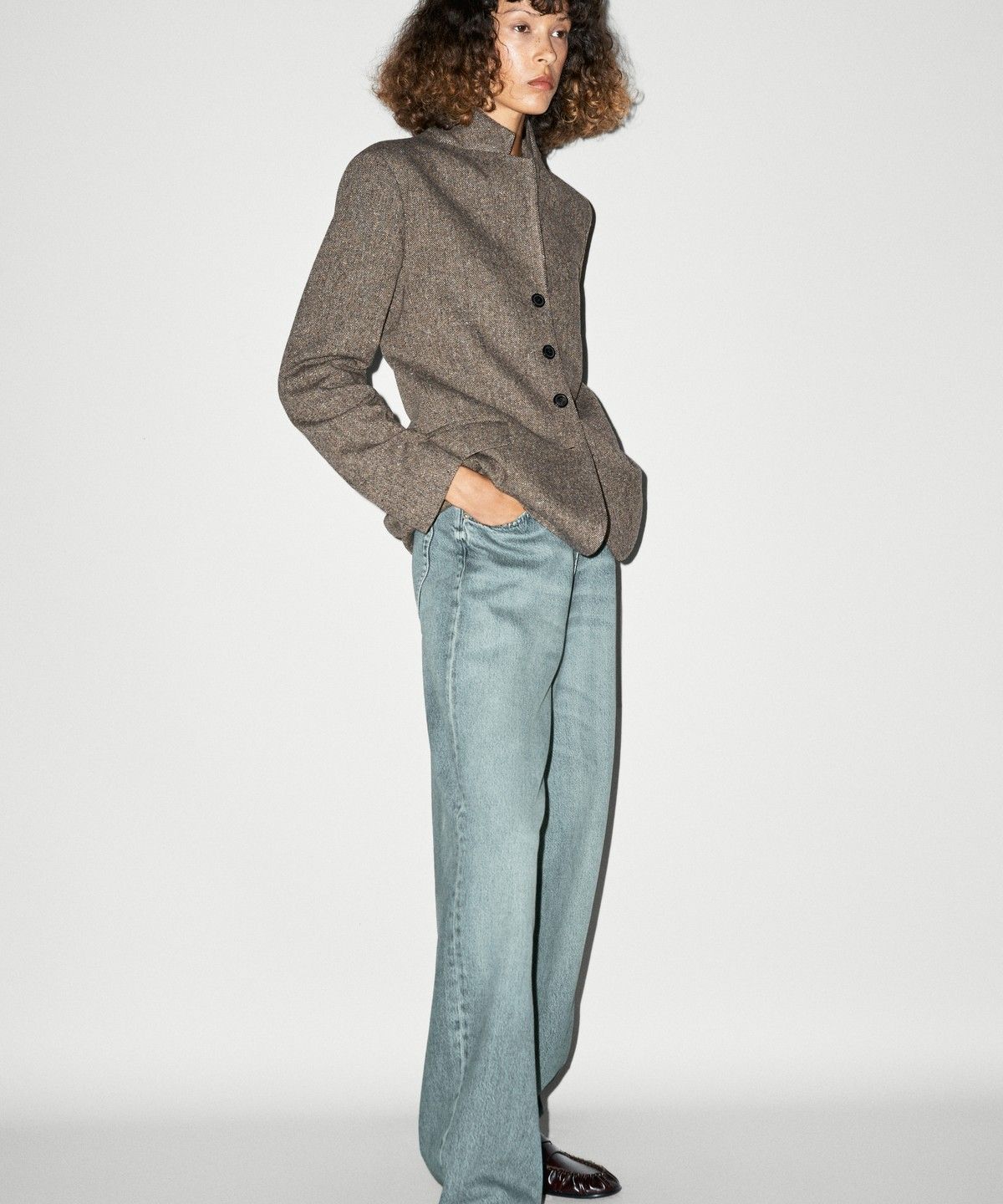 마시모두띠(MASSIMO DUTTI) 울 블렌드 크롭 블레이저