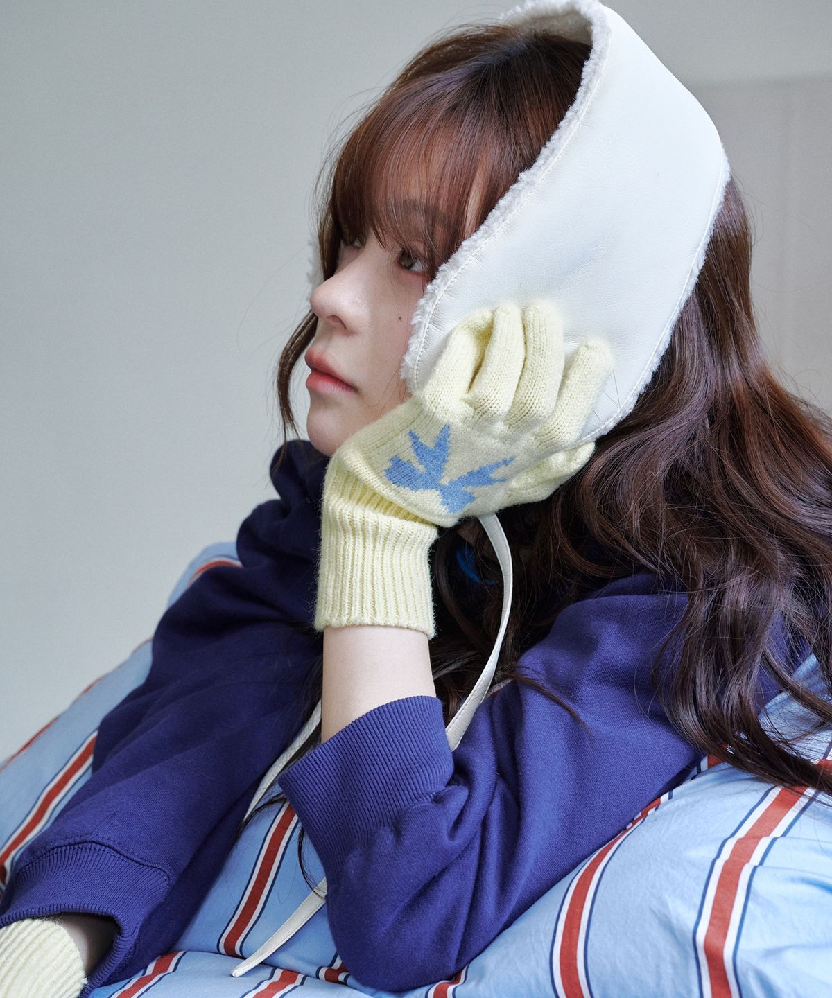 올인컴플리트(ALLINCOMPLETE) 리본 울 글러브 (레몬)