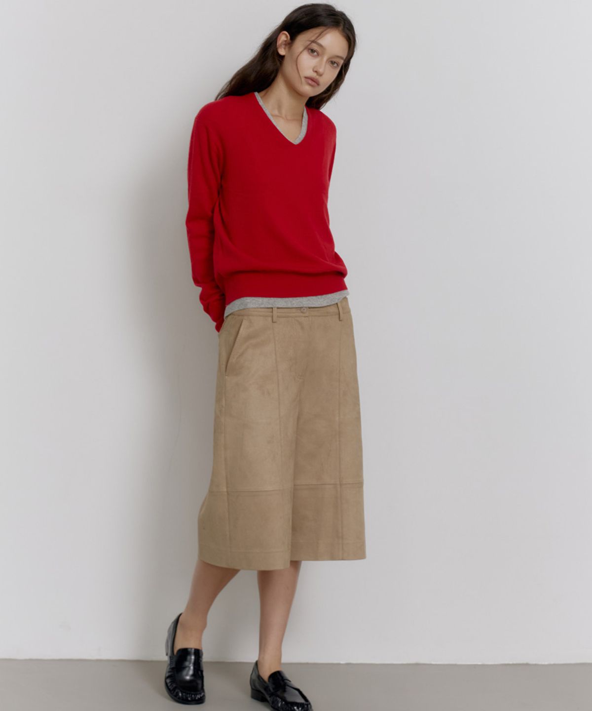 닌닛(NINNIT) Cashmere wool blended v-neck knit (RED)