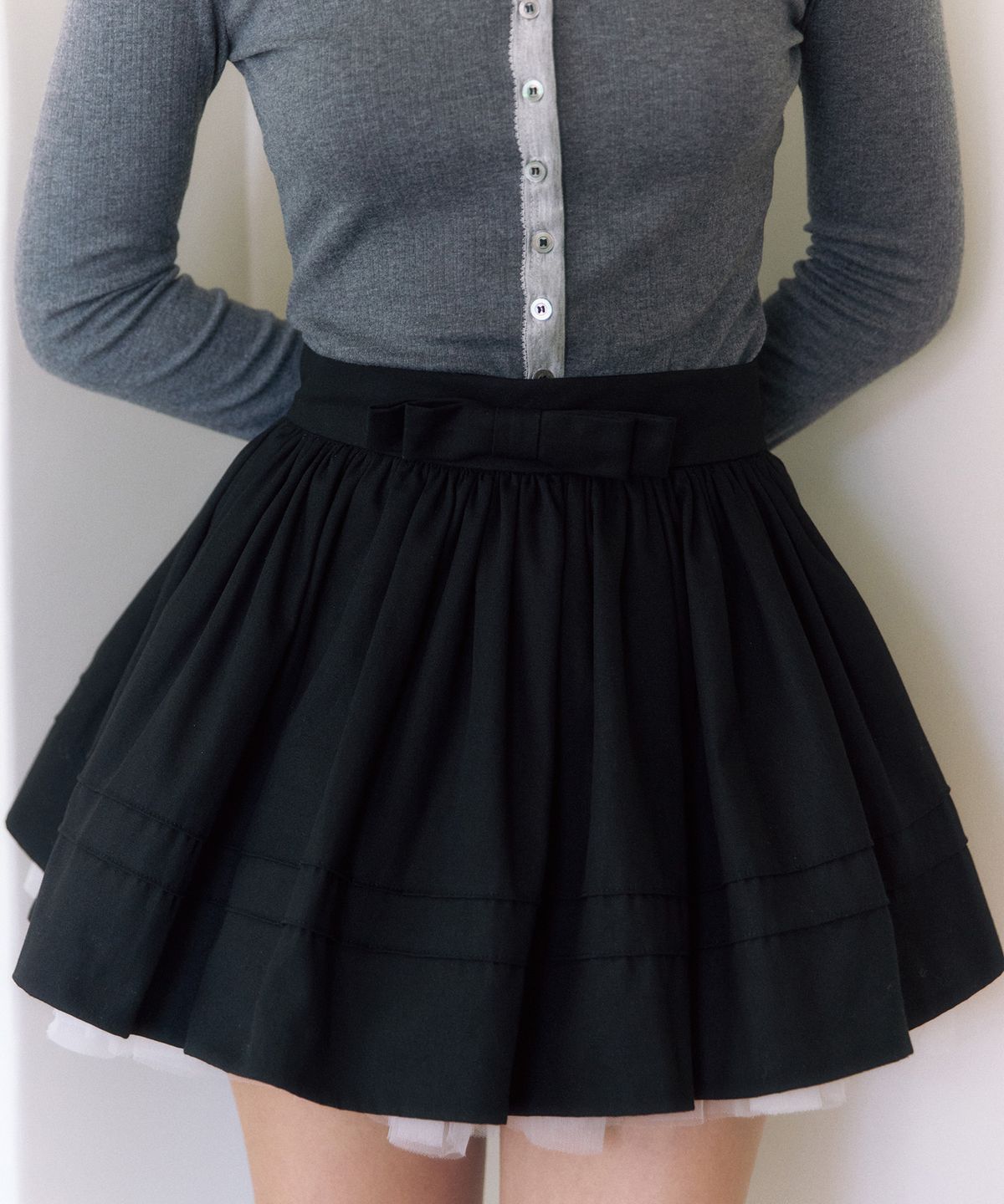 더티스(THETIS) CREAM BALLET RIBBON SKIRT_TT6W502BK