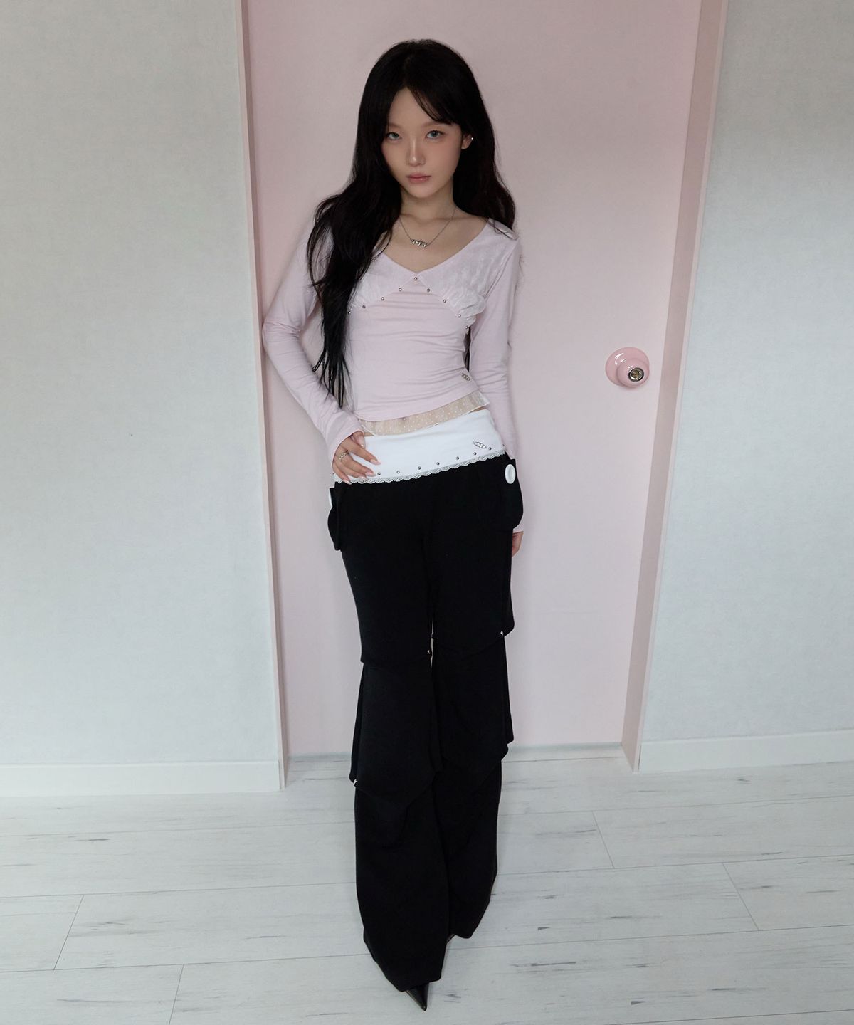 체리퀴리(CHERRYQUIRI) lettering folding boots cut pt - black