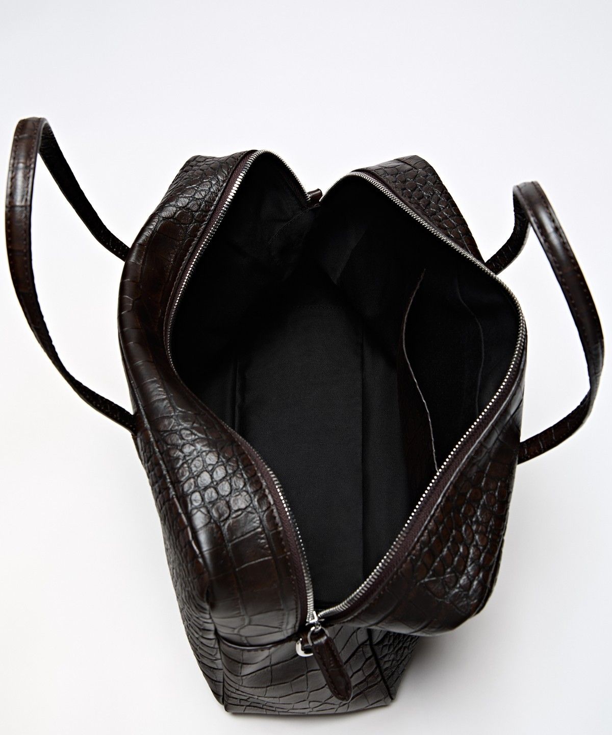 마시모두띠(MASSIMO DUTTI) 텍스처 가죽 더플 백