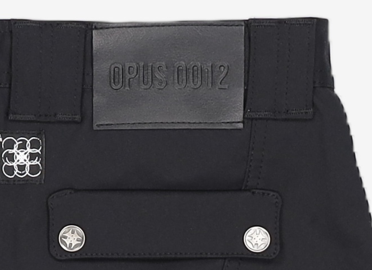 오퍼스 0012(OPUS 0012) Op. 08 DIME CARGO MICRO SKIRT BLACK S