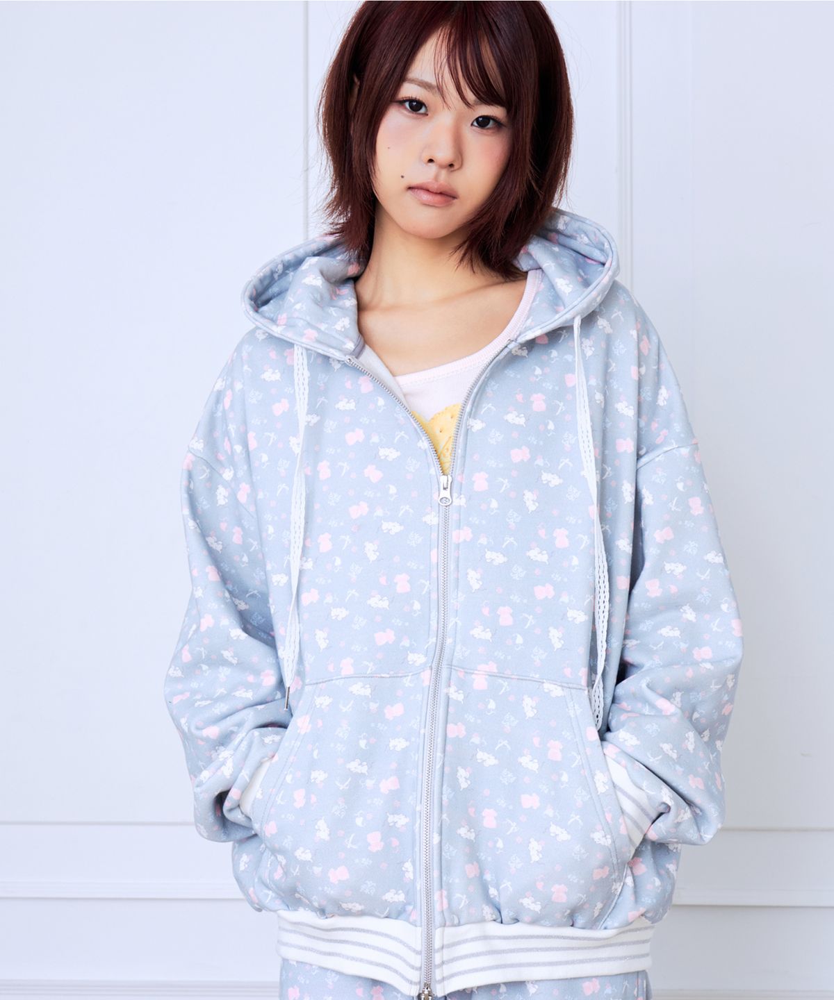 혼쿄(HONKYO) Winter Nap Mouse Hoodie