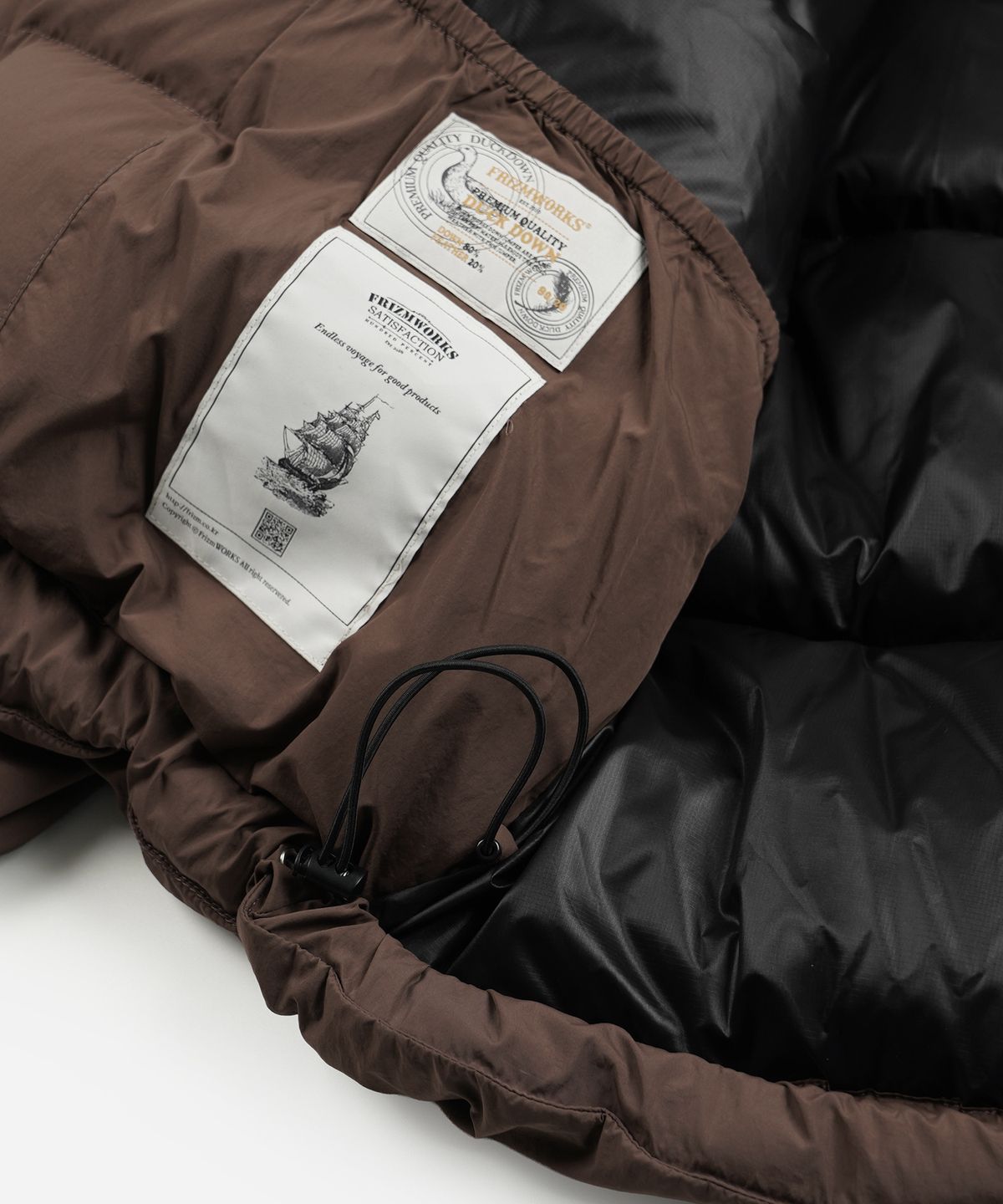프리즘웍스(FRIZMWORKS) BOBA DOWN PARKA _ BROWN