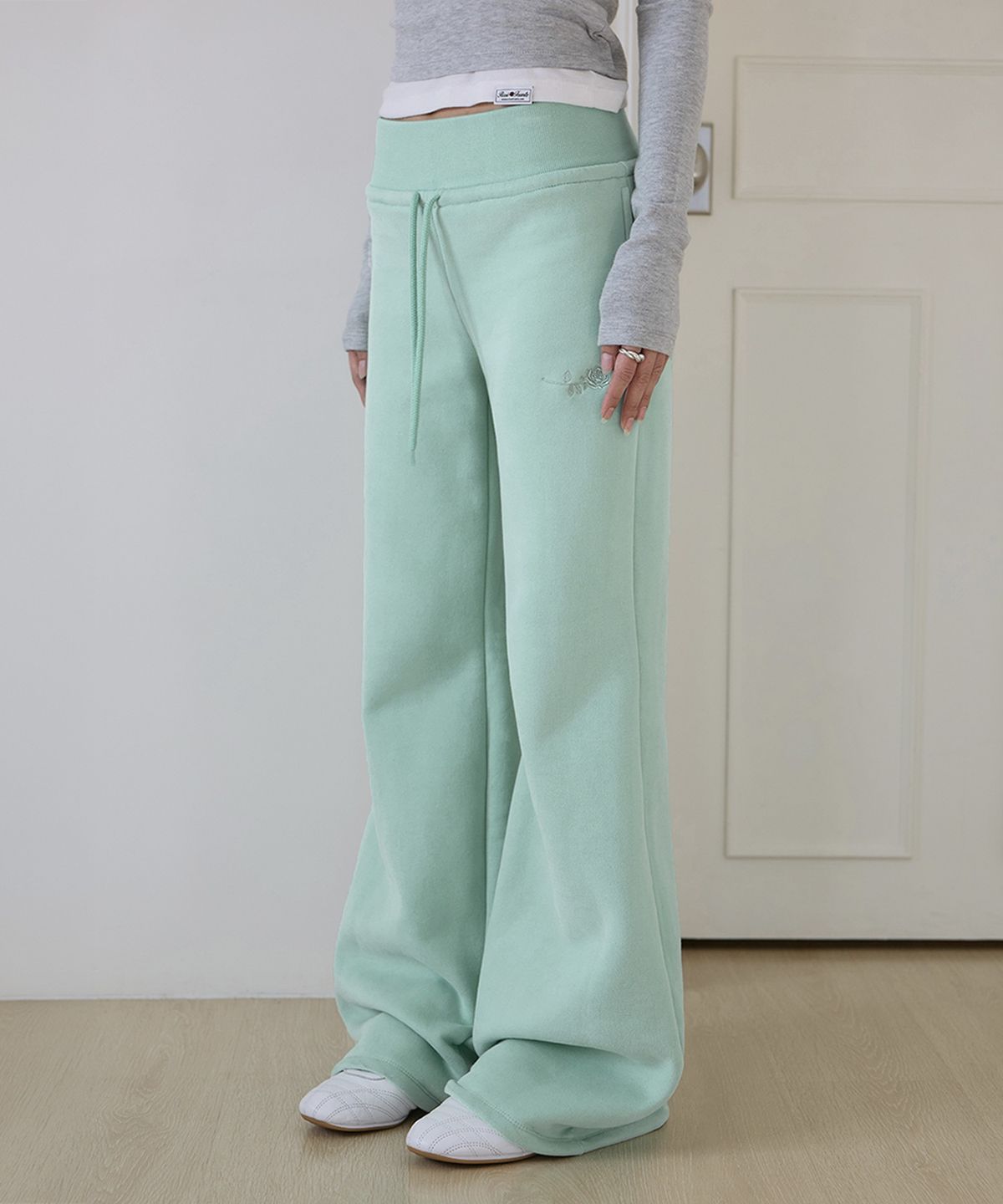 로제프란츠(ROSEFRANTZ) Wide Waistband Fleece Bootcut Pants [Mint]